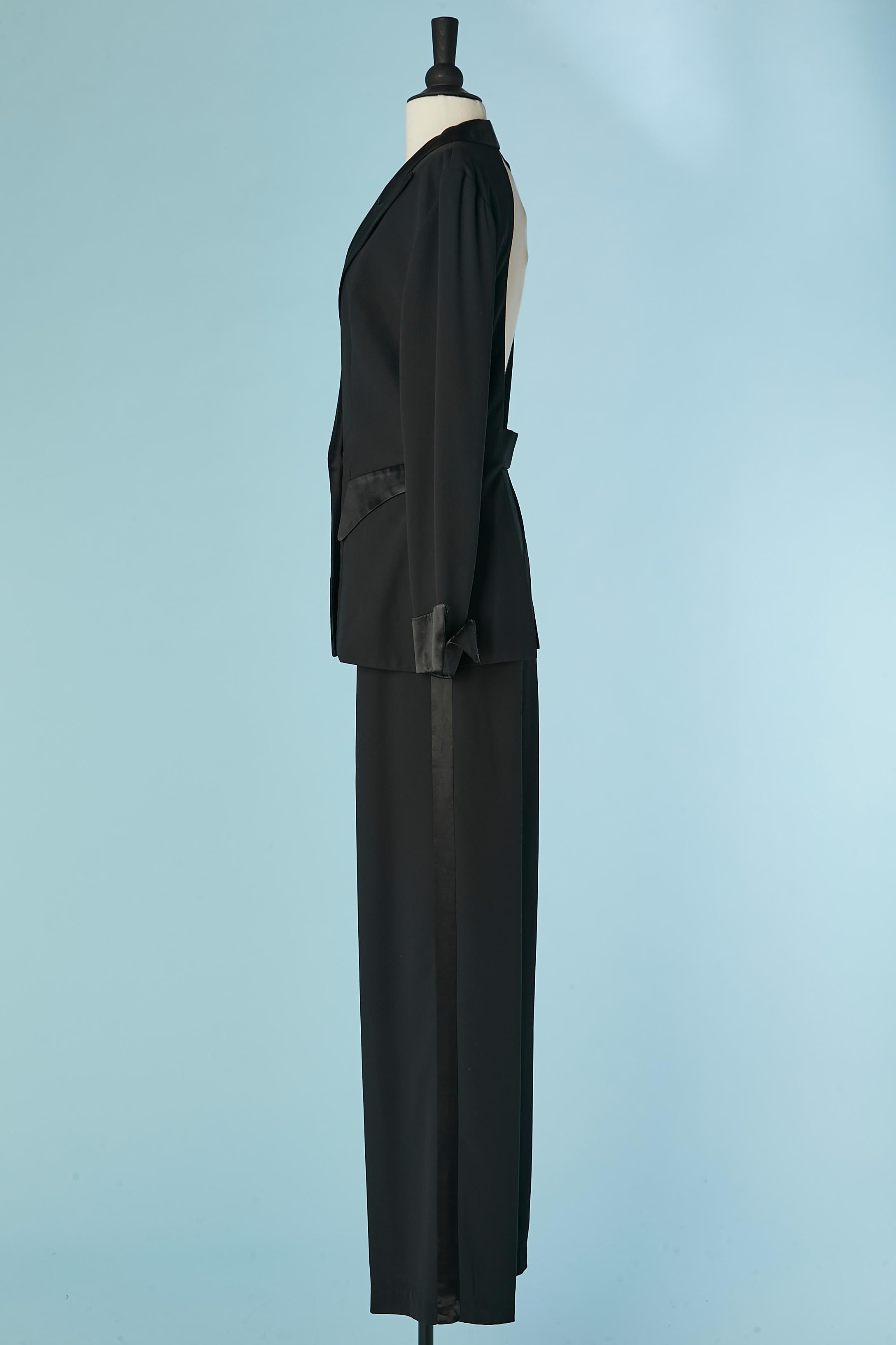 Traje Tudexo negro sin espalda en crepé de poliéster y botones de strass CACHÉ en venta 1