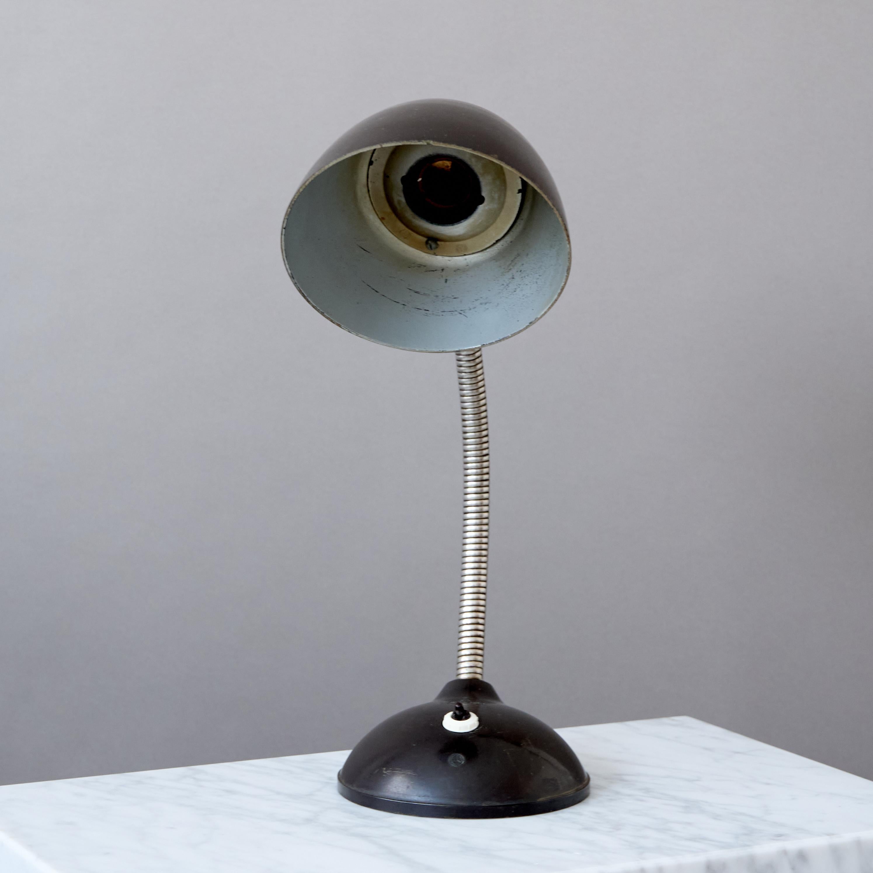 Black Bakelite Midcentury Table Lamp by Eric Kirkman Cole for Elektrosvit, 1940s In Fair Condition For Sale In Malmö, SE