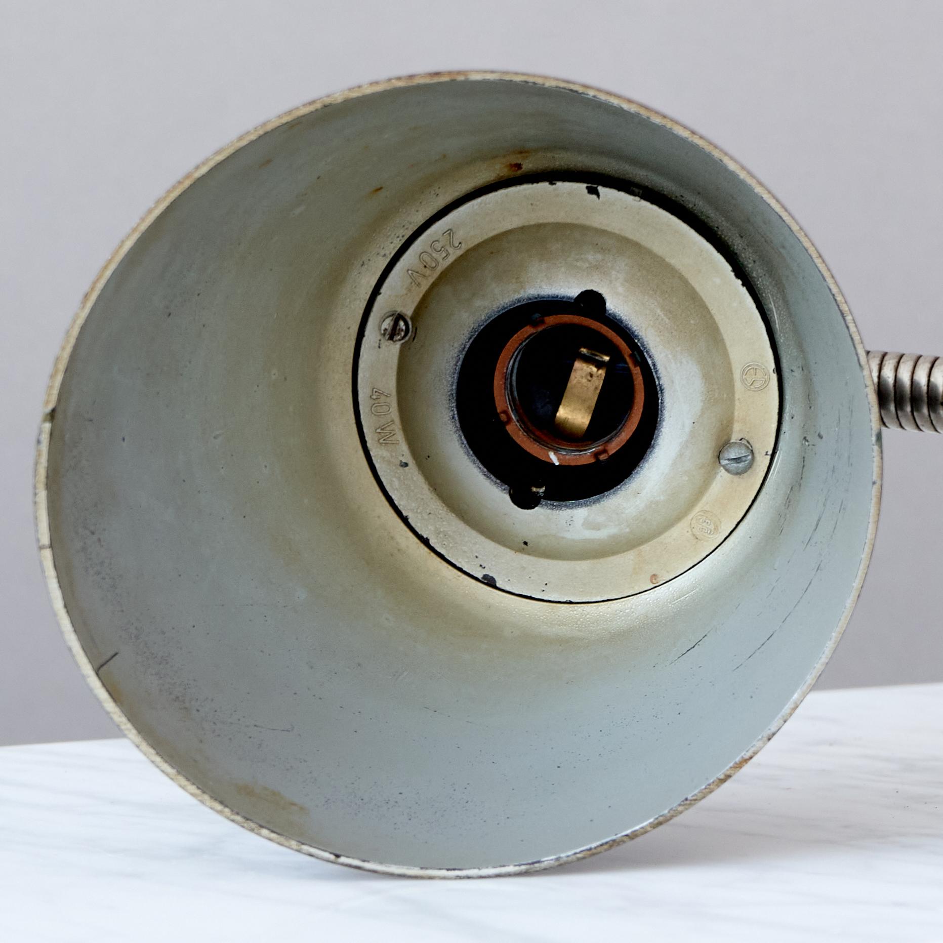 Black Bakelite Midcentury Table Lamp by Eric Kirkman Cole for Elektrosvit, 1940s For Sale 1