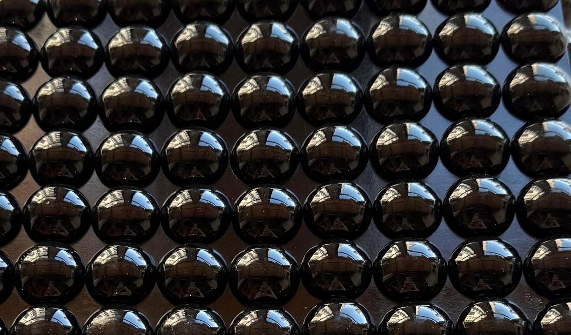 Black Ball Shape Design Box, India, Contemporary In New Condition For Sale In New York, NY