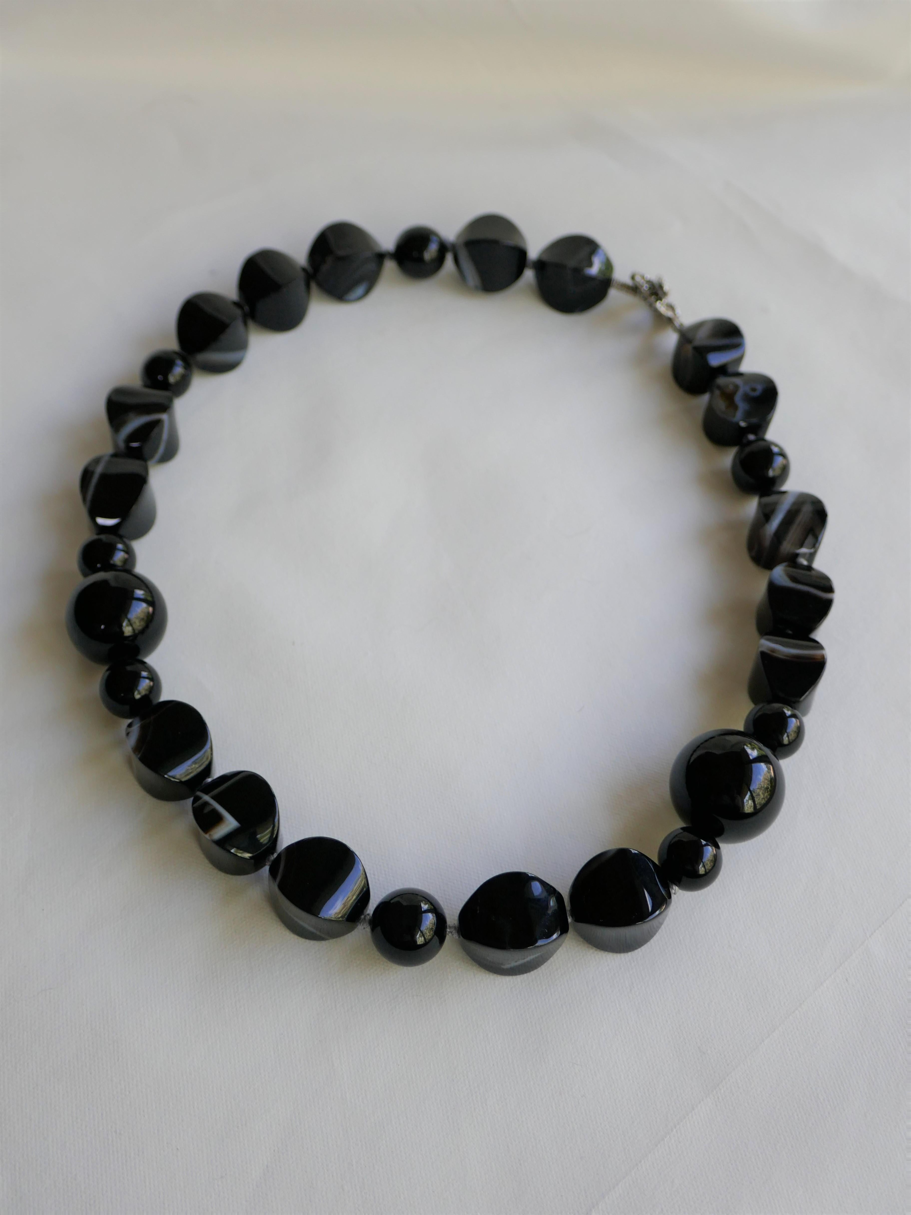 Black Banded Agate Black Onyx 925 Sterling Vermeil Clasp Gemstone Necklace For Sale 2