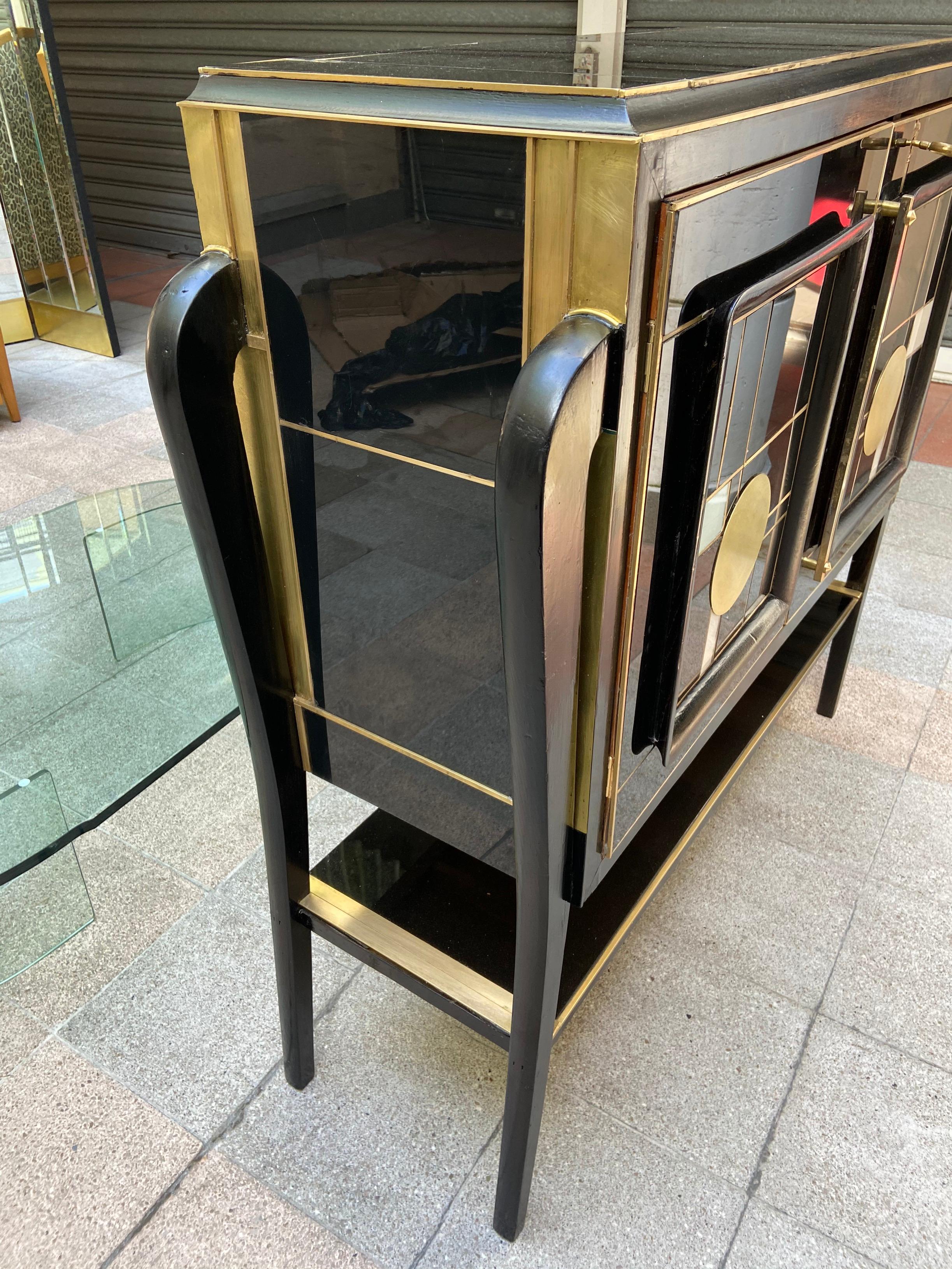 Mid-20th Century Black Bar Cabinet, circa 1950/60