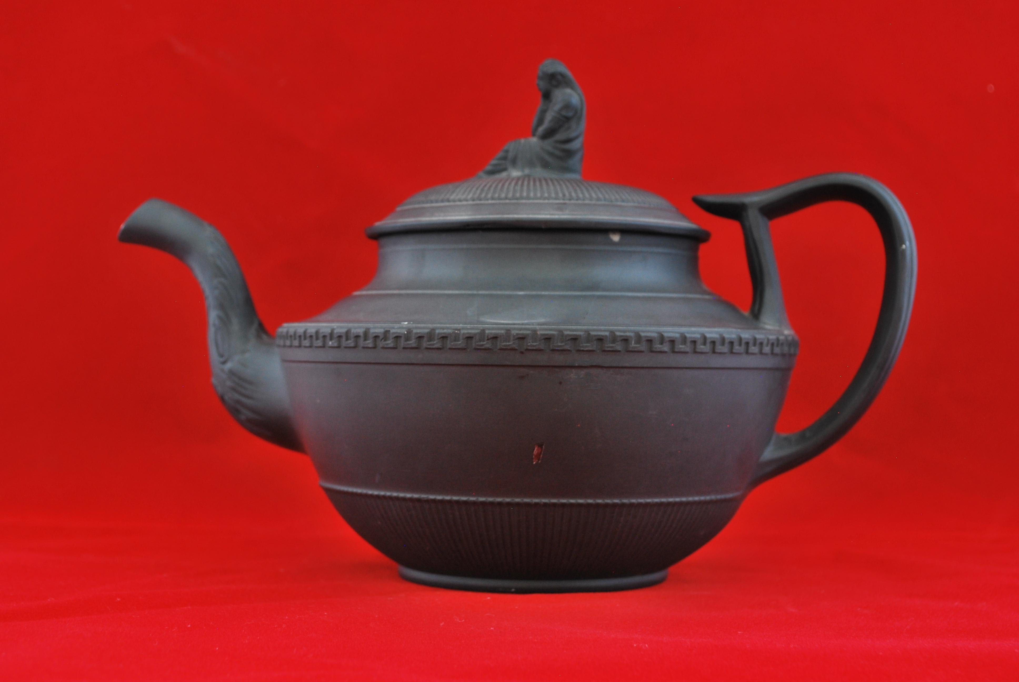 hall teapot identification