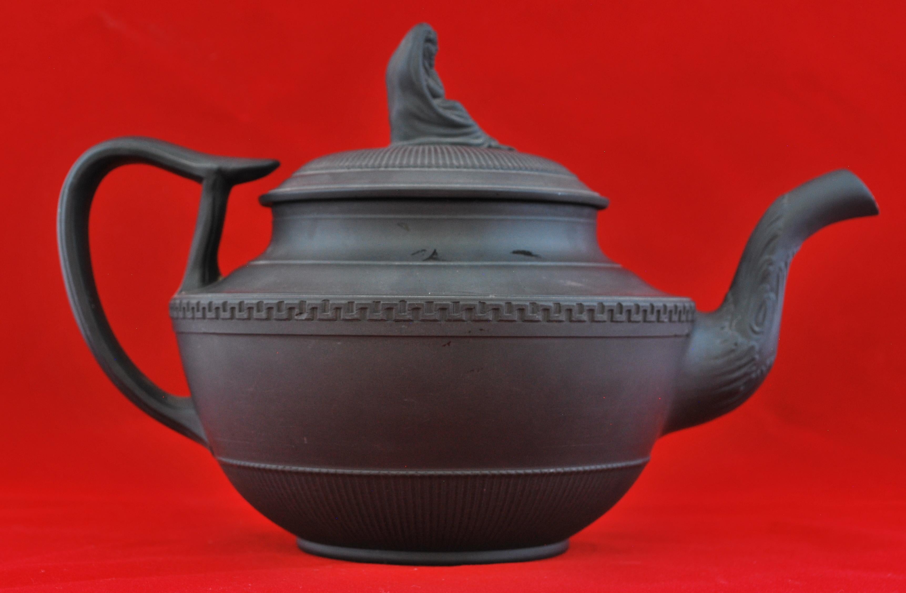 English Black Basalt Teapot, Turner, circa 1805 For Sale