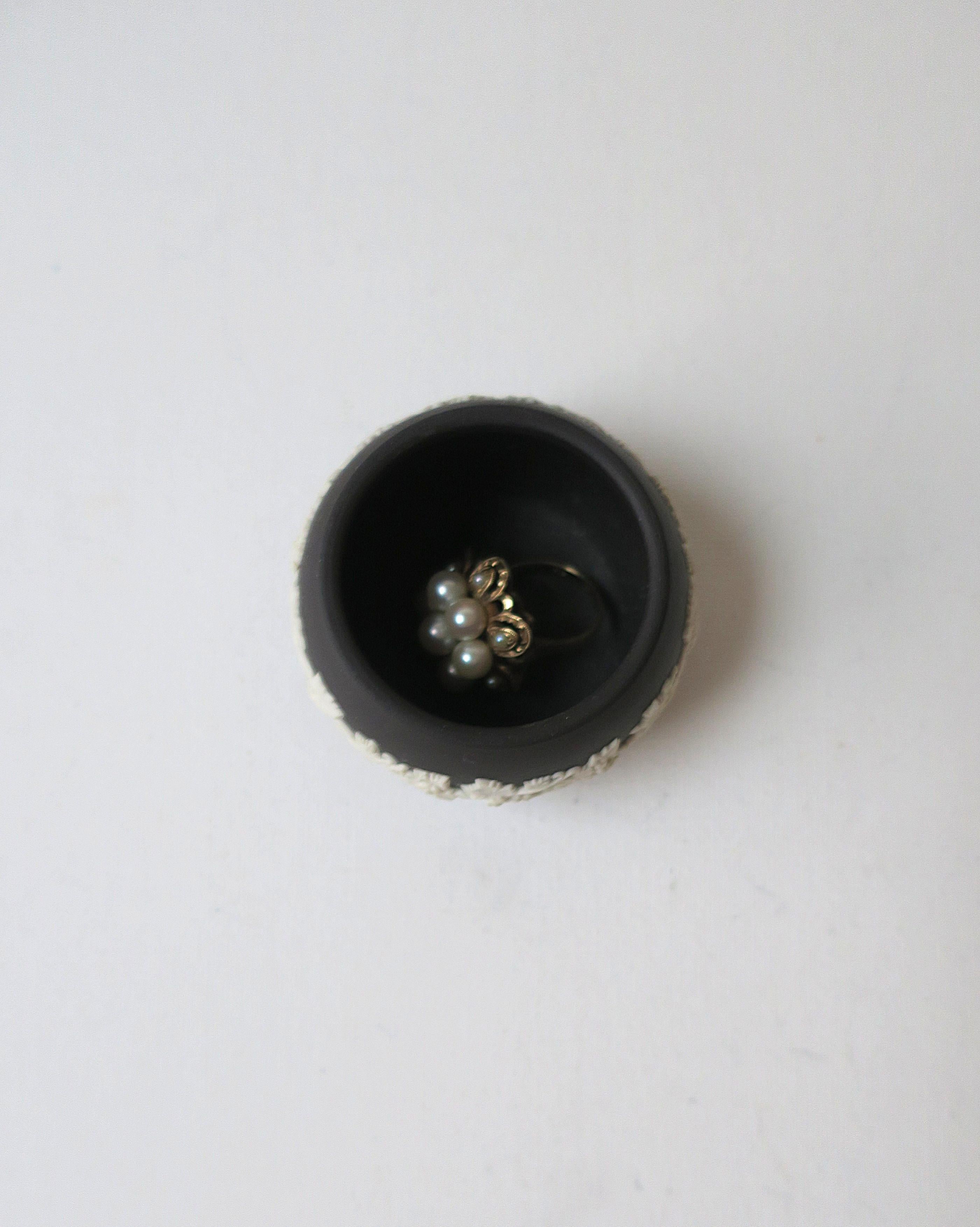Unglazed Black Basalt Wedgwood Jewelry Vessel Neoclassical For Sale
