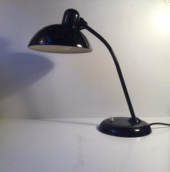 Lampe de bureau Bauhaus noire de Christian Dell pour Kaiser Idell, Allemagne, années 1930