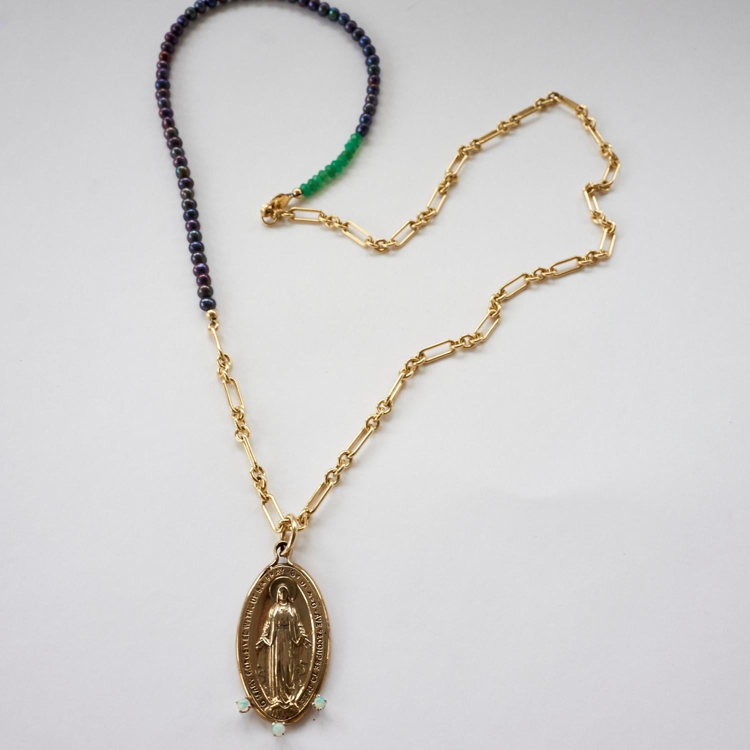 Schwarze Perlenkette Halskette Medaille ägyptische Oval Jungfrau Maria Opale 22