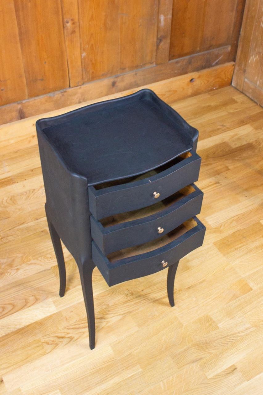 Black Bedside Table Louis XV Style with Three Drawers Mid XXth Century In Good Condition In Beuzevillette, FR
