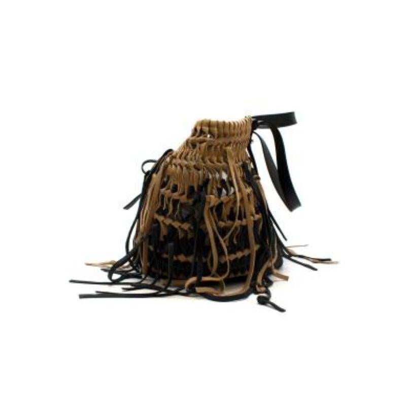 Bolso tote Anagrama de ante negro y beige con flecos en Excelente estado para la venta en London, GB