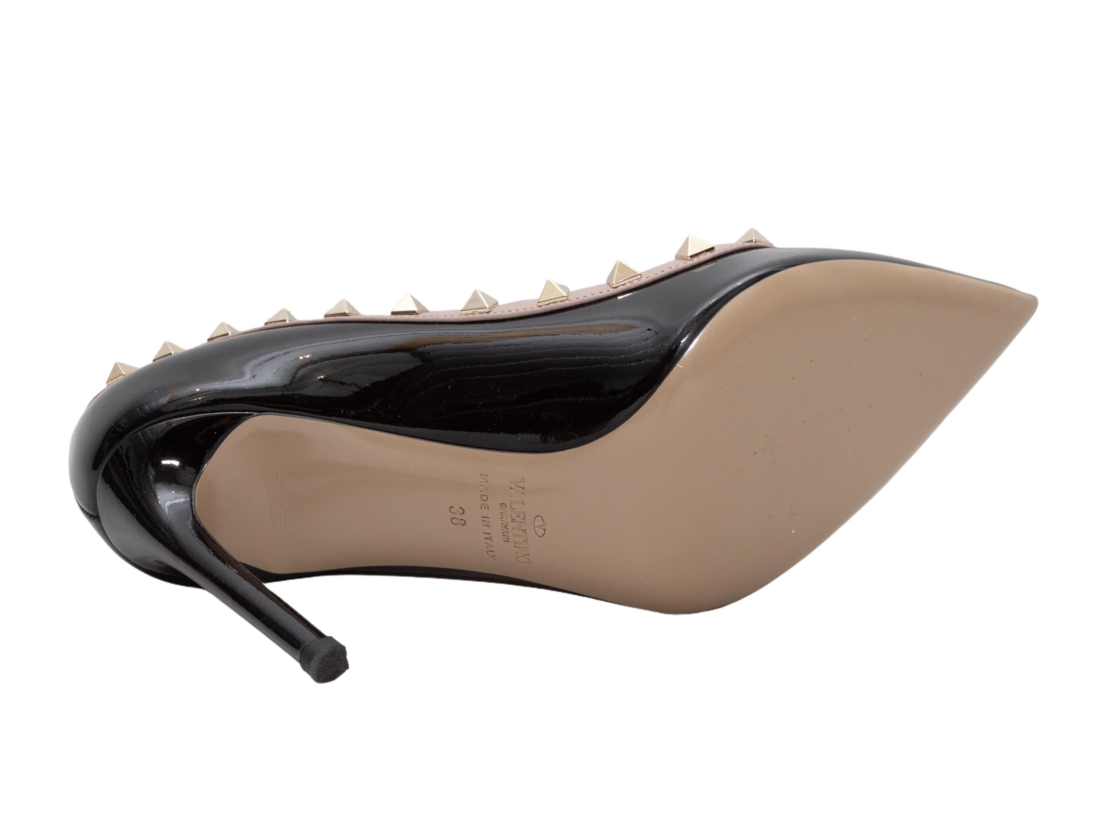 De las mujeres Bombas con punta Rockstud Valentino negras y beige talla 38 en venta