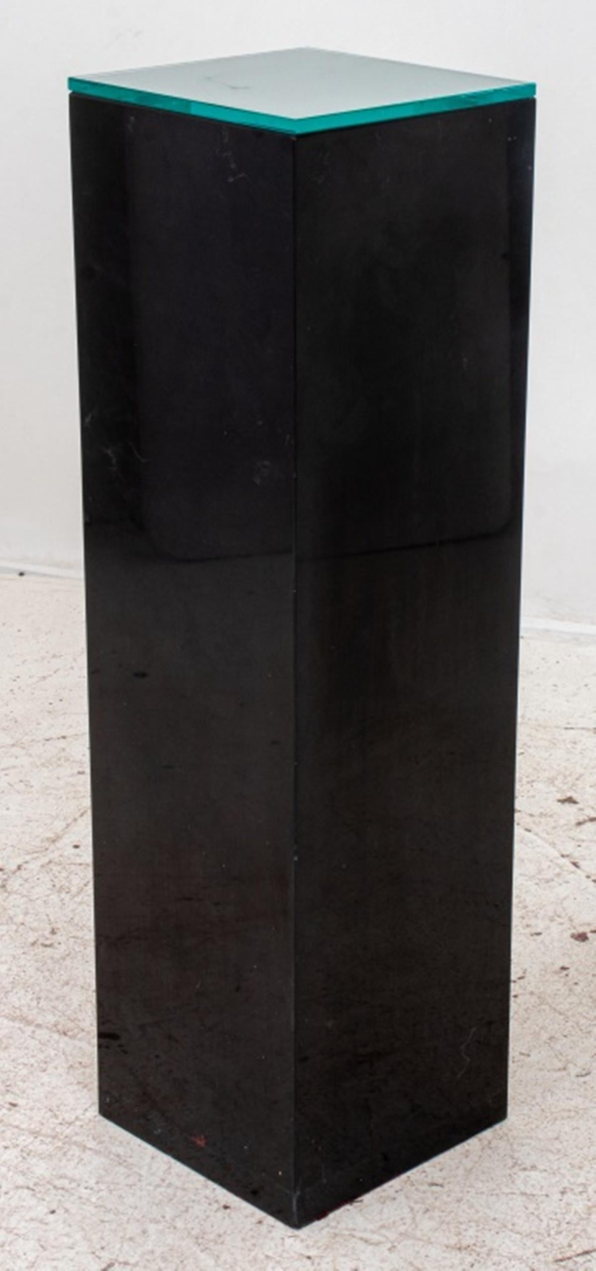 Black Belgian Marble Glass Topped Pedestal In Good Condition For Sale In New York, NY