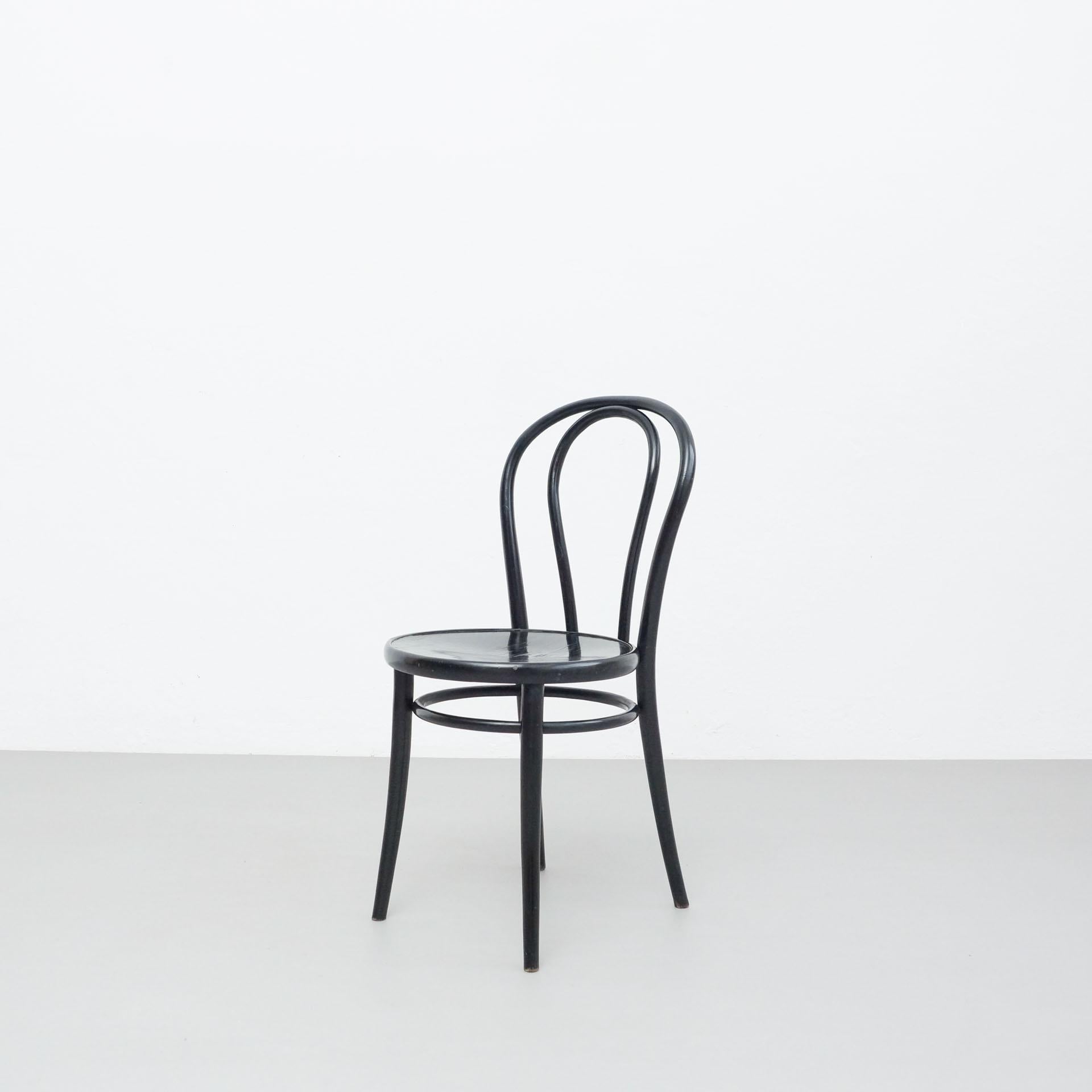 black bentwood chairs