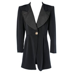Christian Lacroix - Blazer noir avec bouton en métal doré