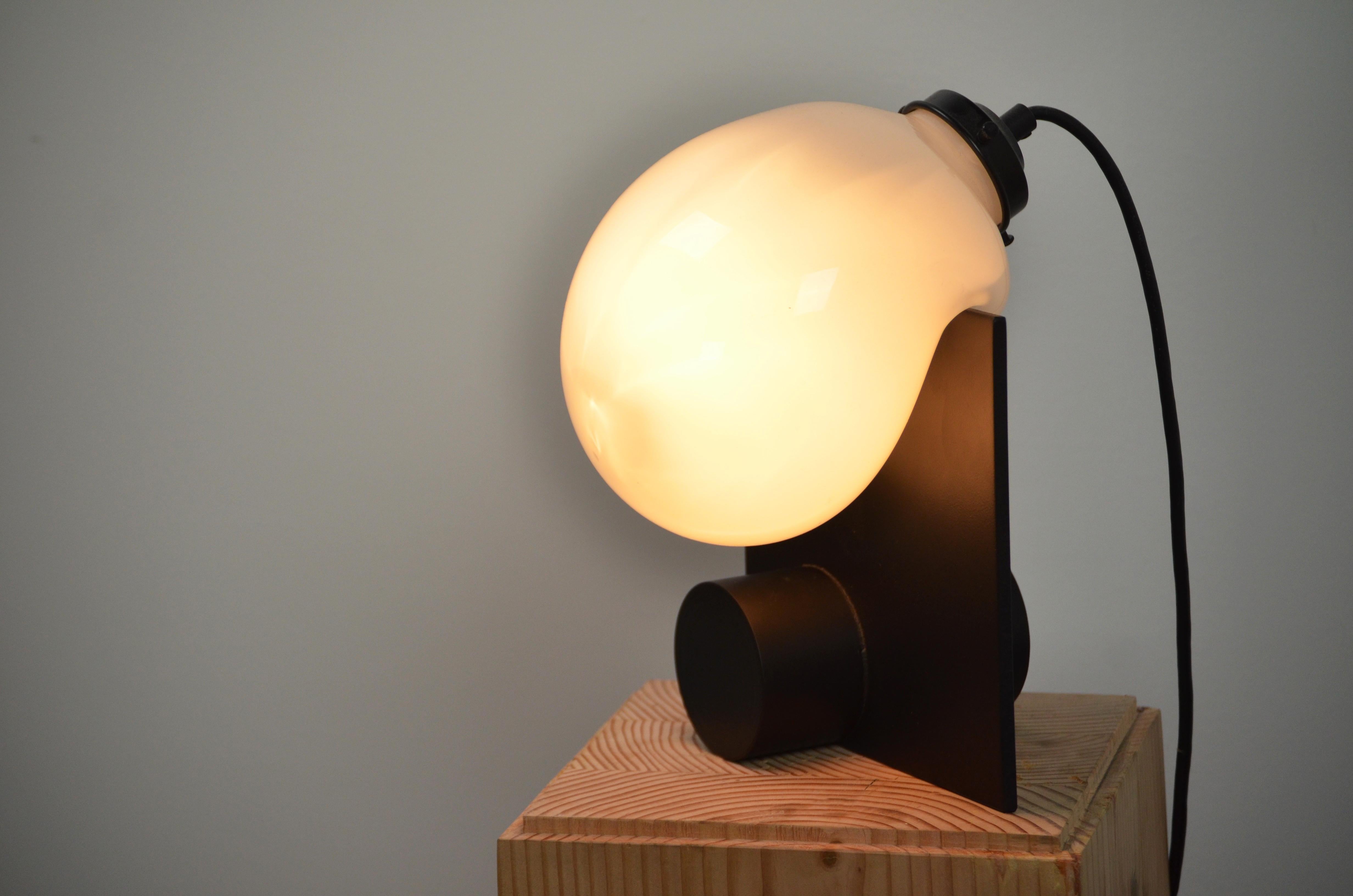 Postmoderne Lampe de bureau Bloop noire par Nick Pourfard en vente