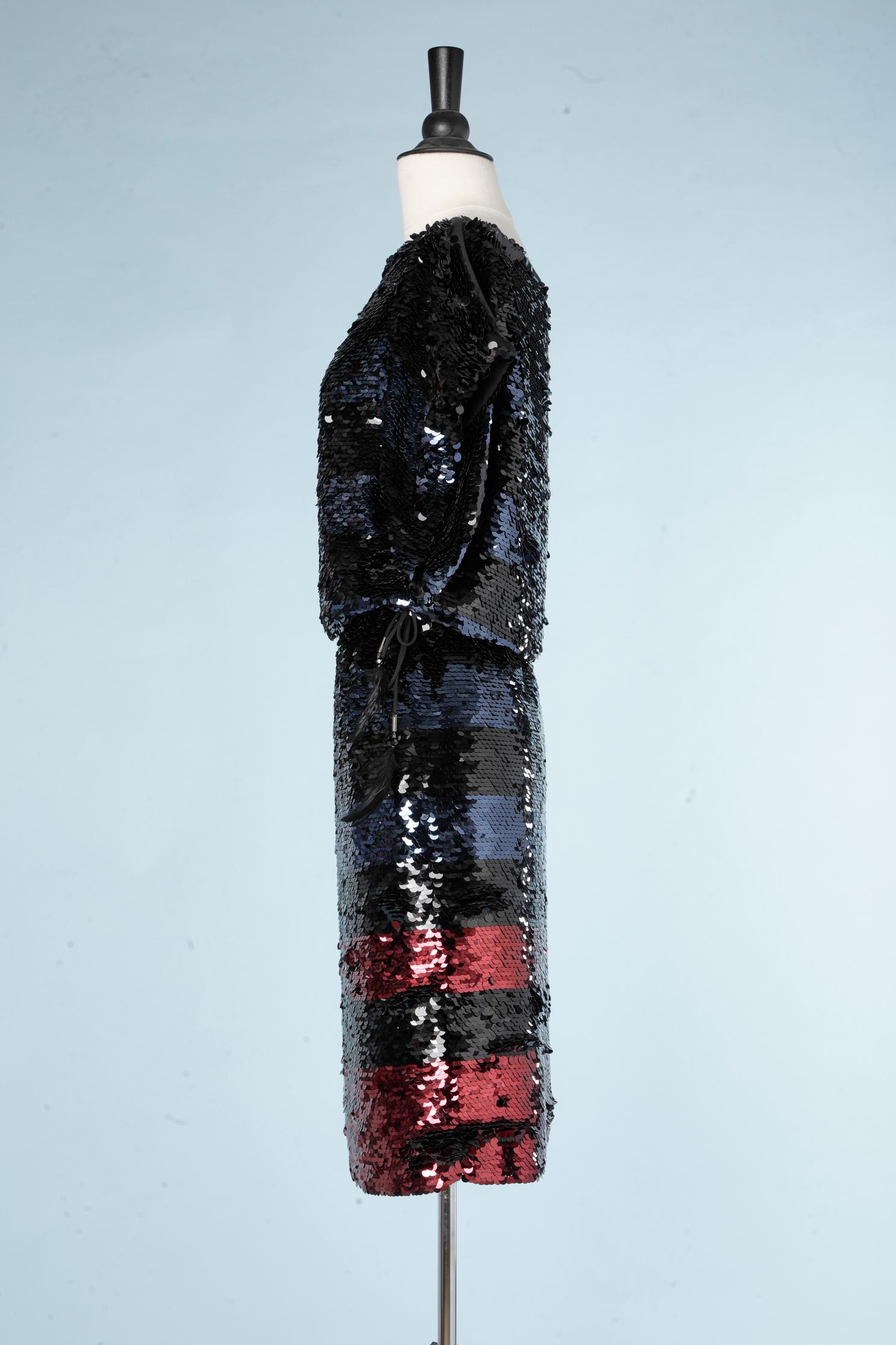 De las mujeres Vestido de lentejuelas negro, azul y burdeos Louis Vuitton en venta