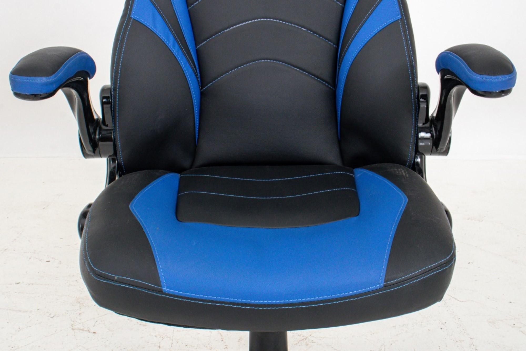 Contemporary Black & Blue Extra Wide Gamer Chair Desk Chair For Sale