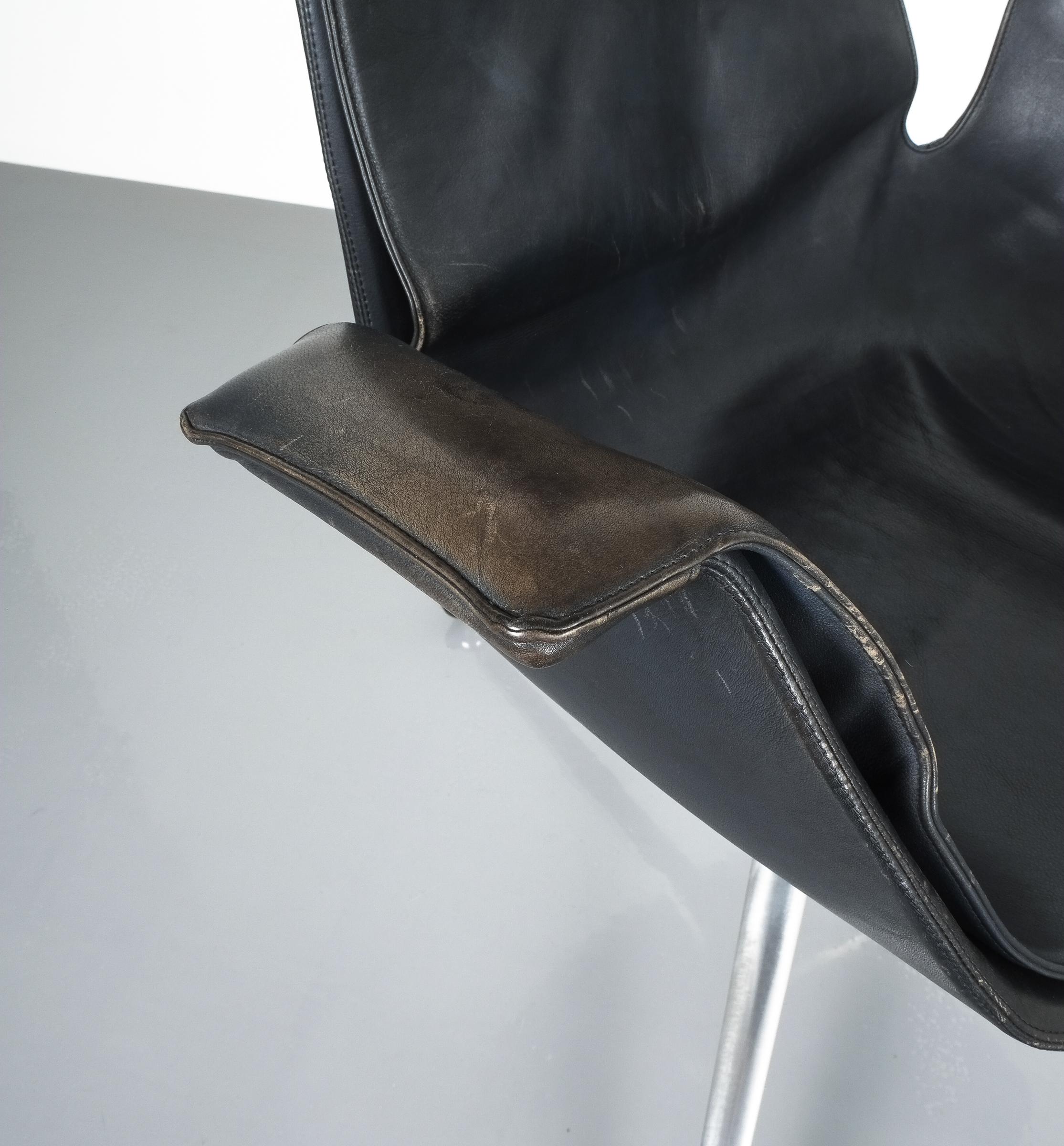 Dark Blue High Back Bird Desk Chair by Fabricius and Kastholm FK 6725, 1964 2