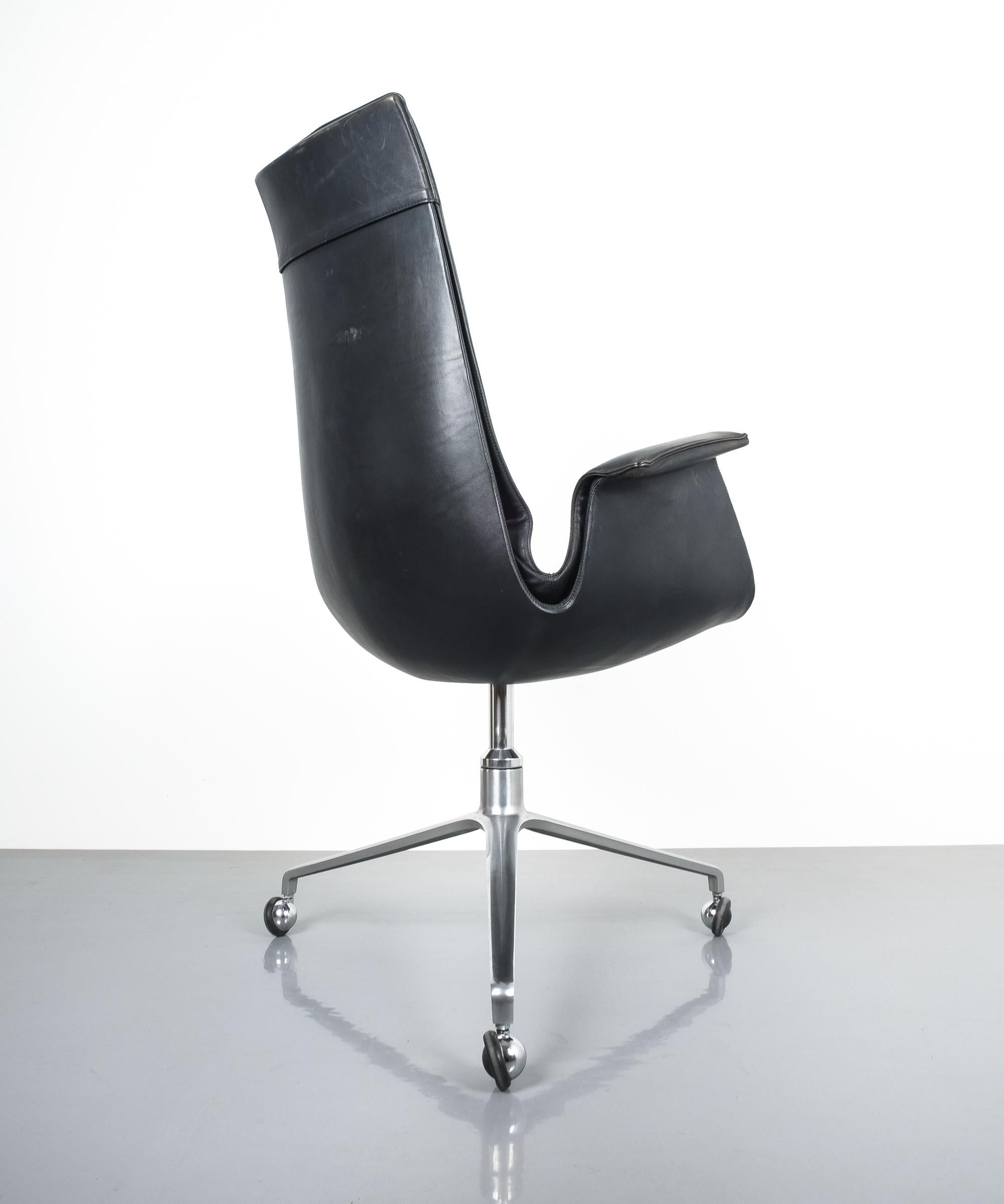 Mid-20th Century Dark Blue High Back Bird Desk Chair by Fabricius and Kastholm FK 6725, 1964