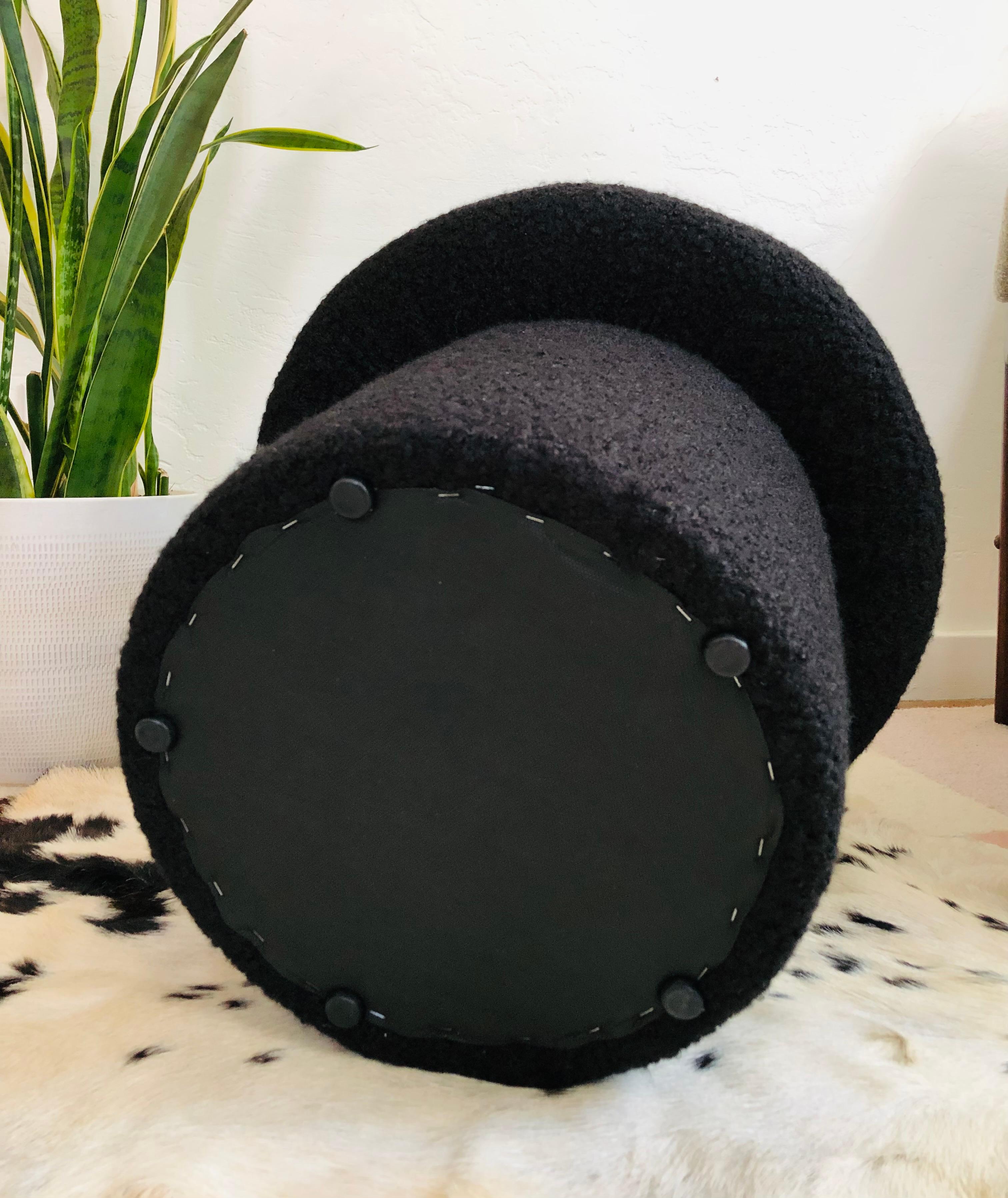 Mushroom Ottoman in Black Boucle In New Condition In Fairfield, CA