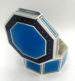 Black Box Octagonal with black edge enamel  with pure Gold Paillons Salimbeni.