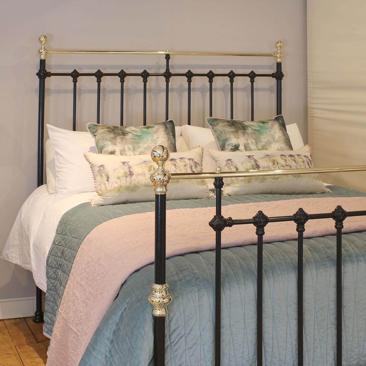 Victorian Black Brass and Iron Antique Bed MK206