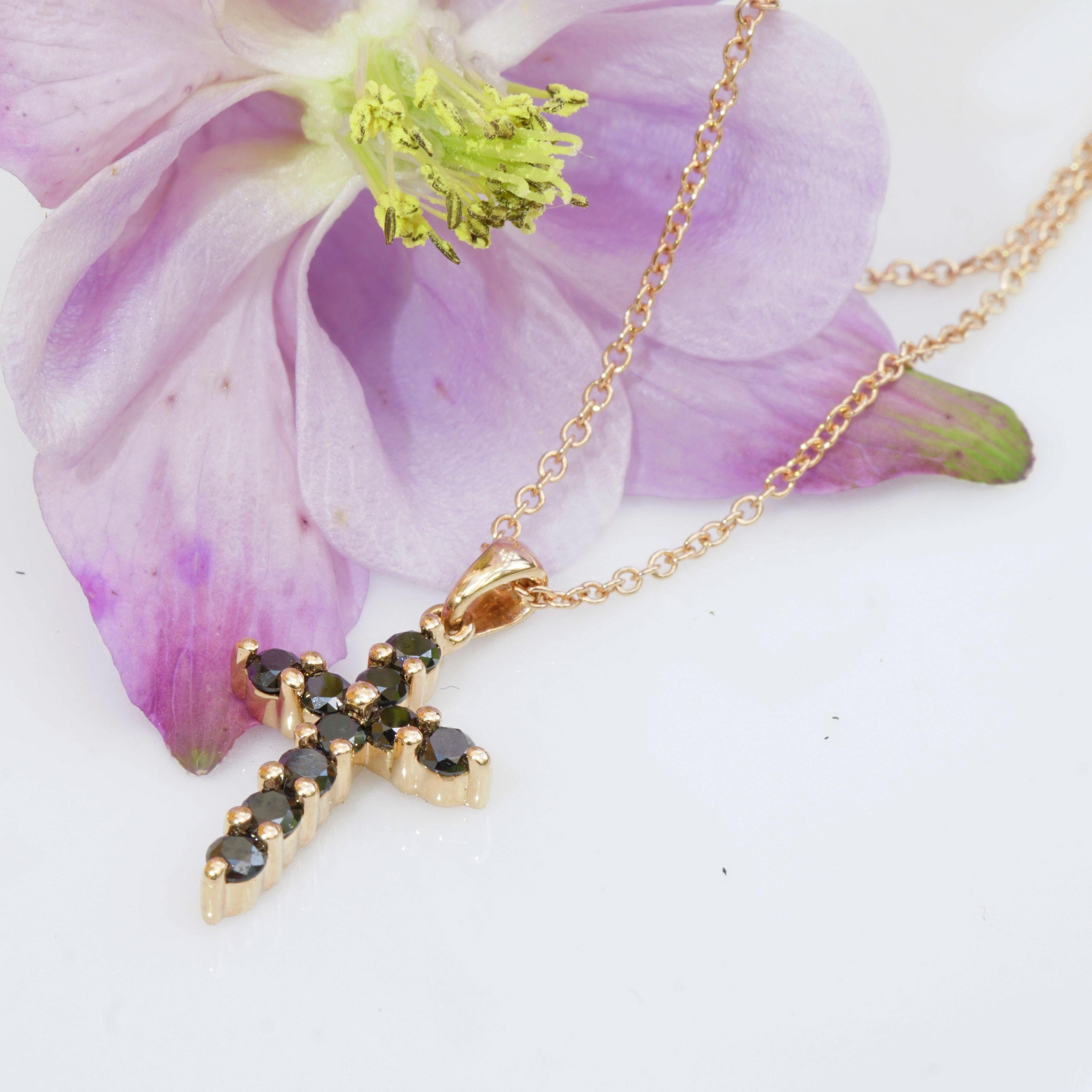 Moderne Pendentif Croix Brilliante 0,35 ct AAA+ meilleure qualité de diamant fait à la main en Italie en vente