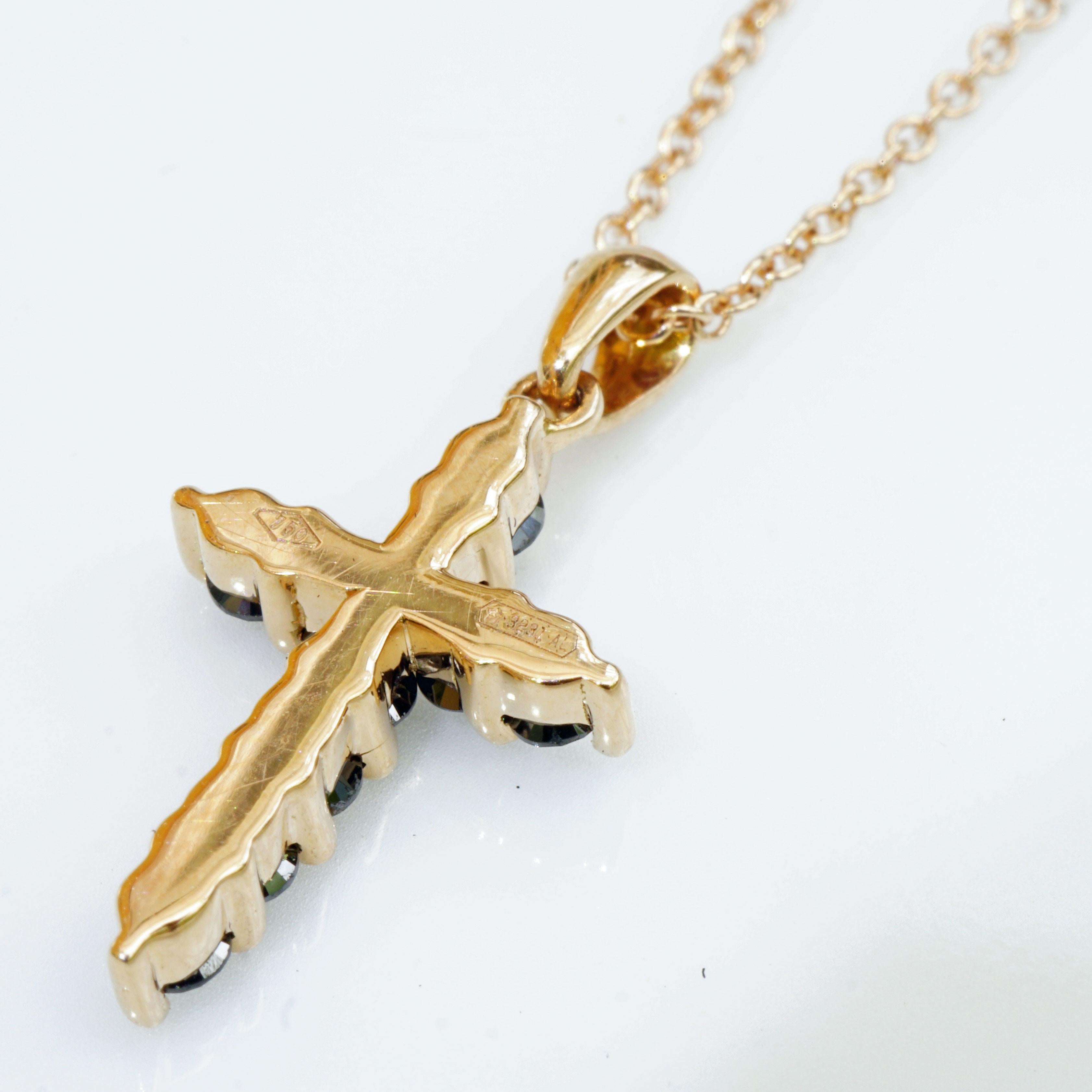 Pendentif Croix Brilliante 0,35 ct AAA+ meilleure qualité de diamant fait à la main en Italie Neuf - En vente à Viena, Viena