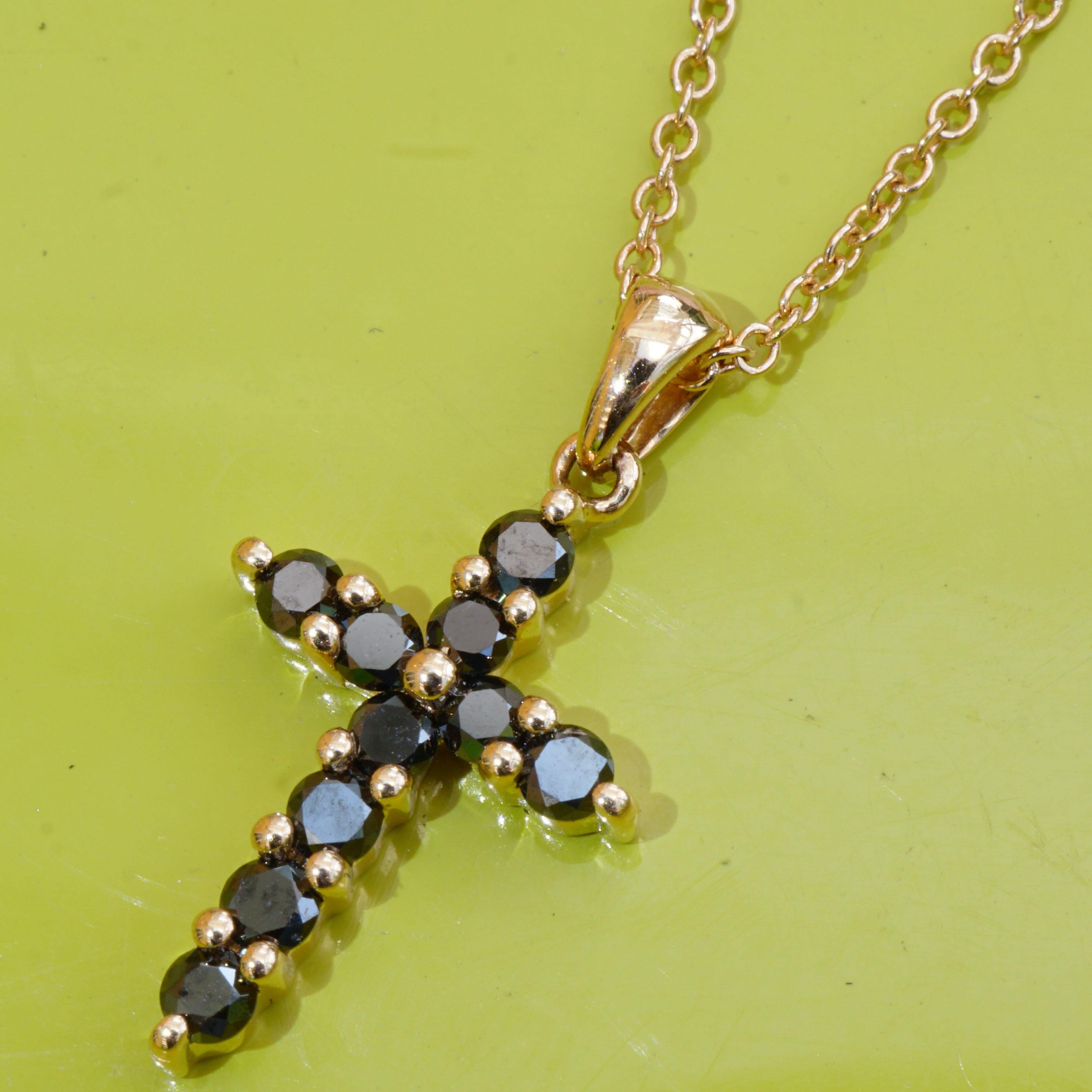Pendentif Croix Brilliante 0,35 ct AAA+ meilleure qualité de diamant fait à la main en Italie en vente 2