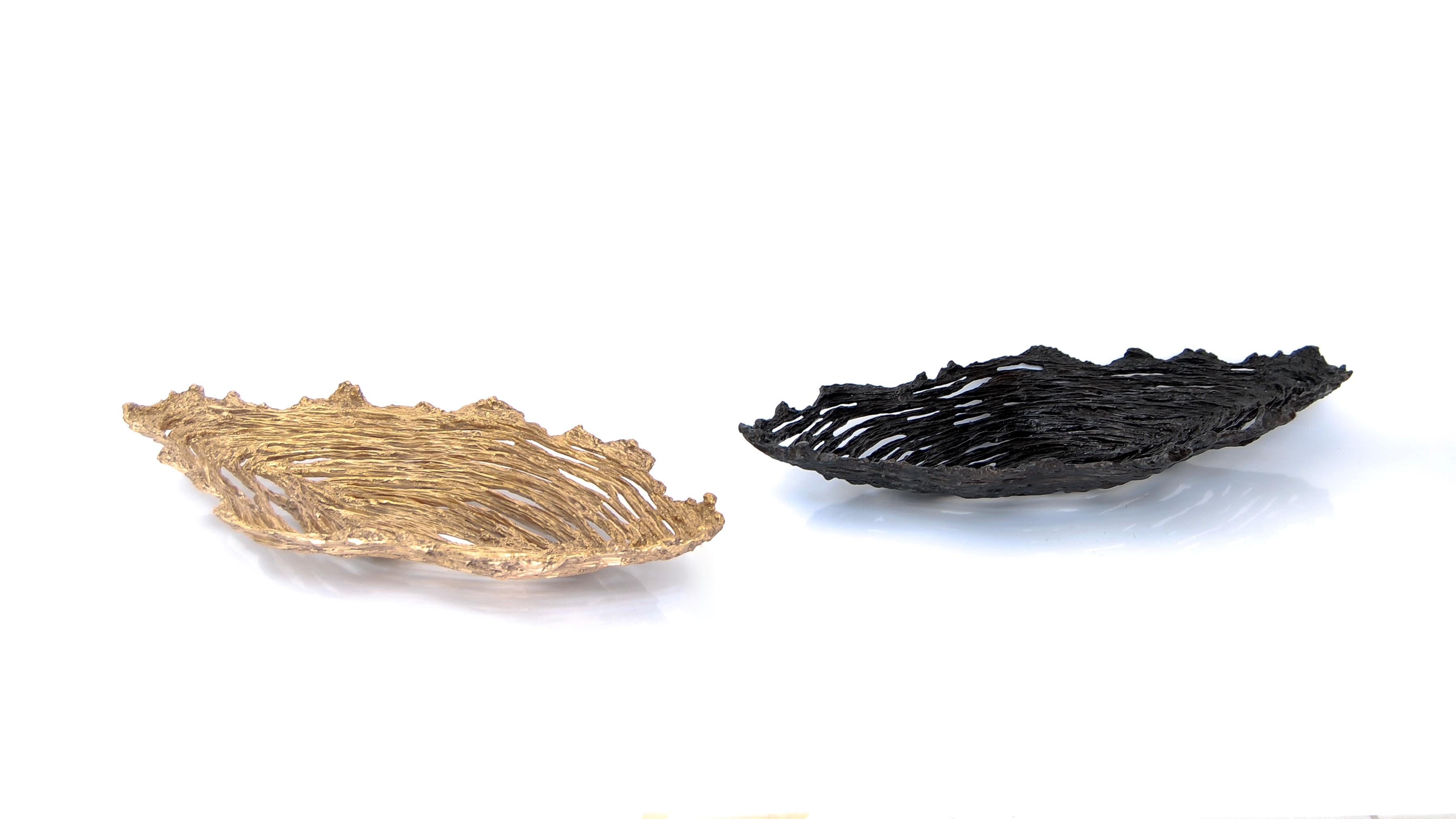 Ciotola Hilda in bronzo nero di Fakasaka Design in vendita 7