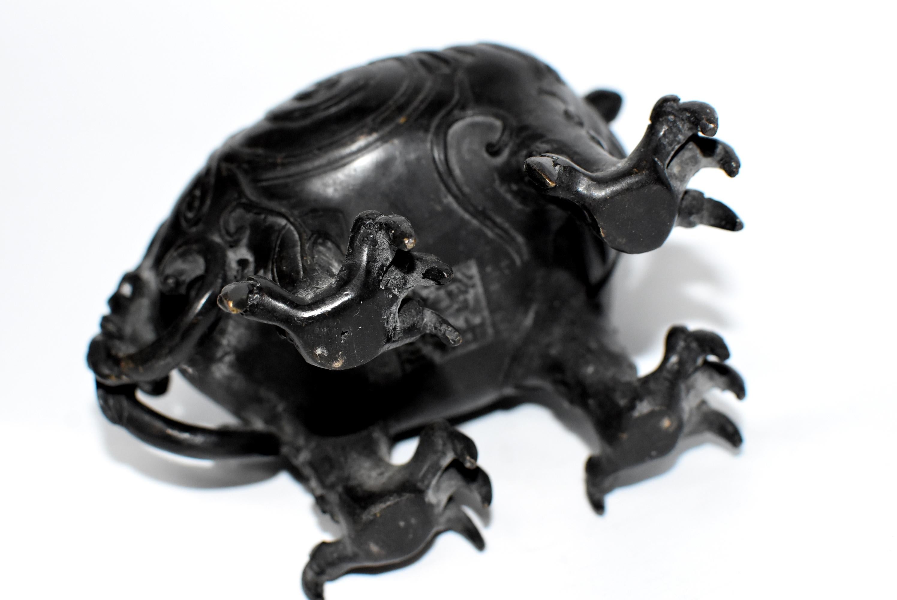 Black Bronze Censer in Beast Form For Sale 13