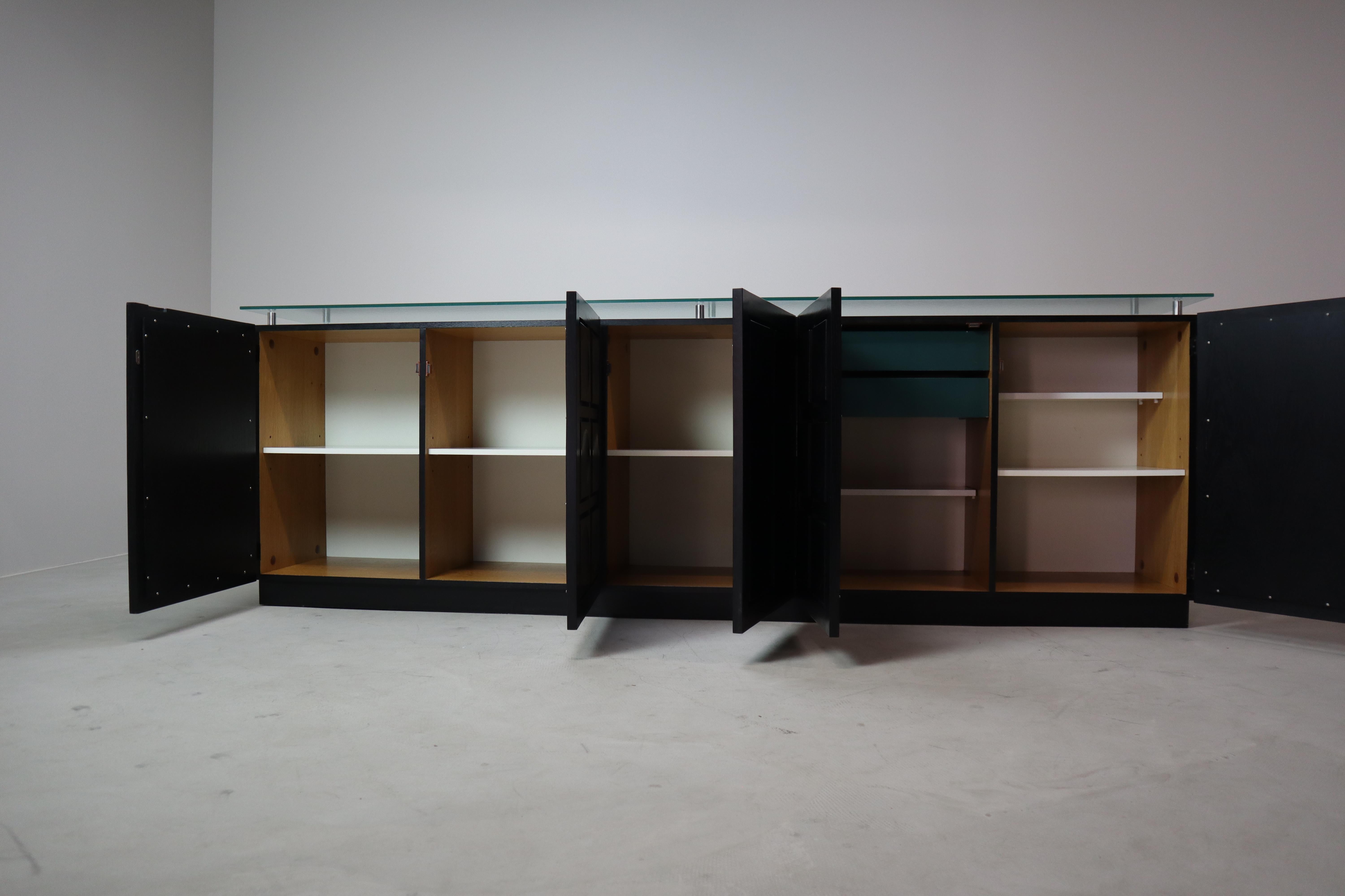 Buffet brutaliste noir de Frans Defour, Belgique, années 1970 en vente 7