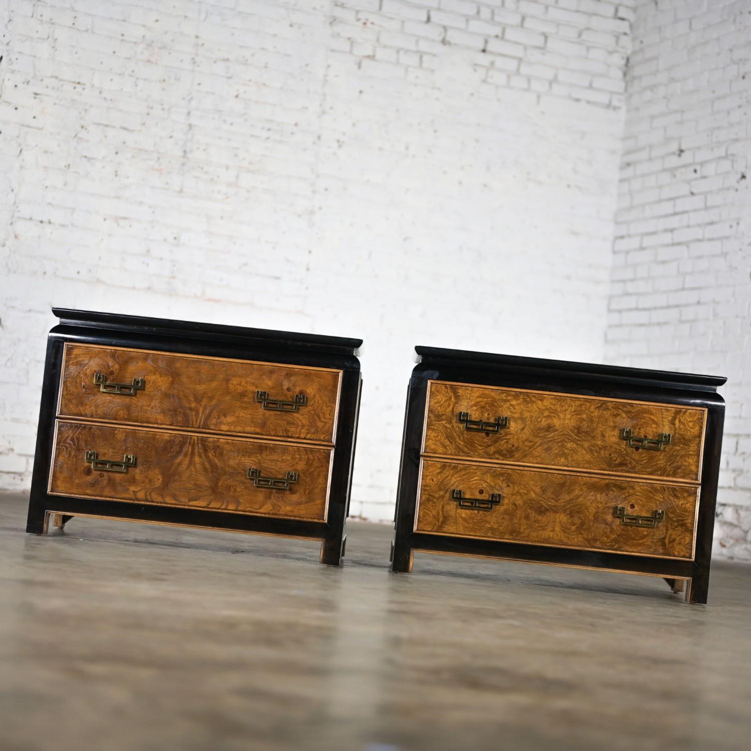 Black & Burl Chin Hua Nightstands by Raymond K. Sabota for Century Furn a Pair In Good Condition In Topeka, KS