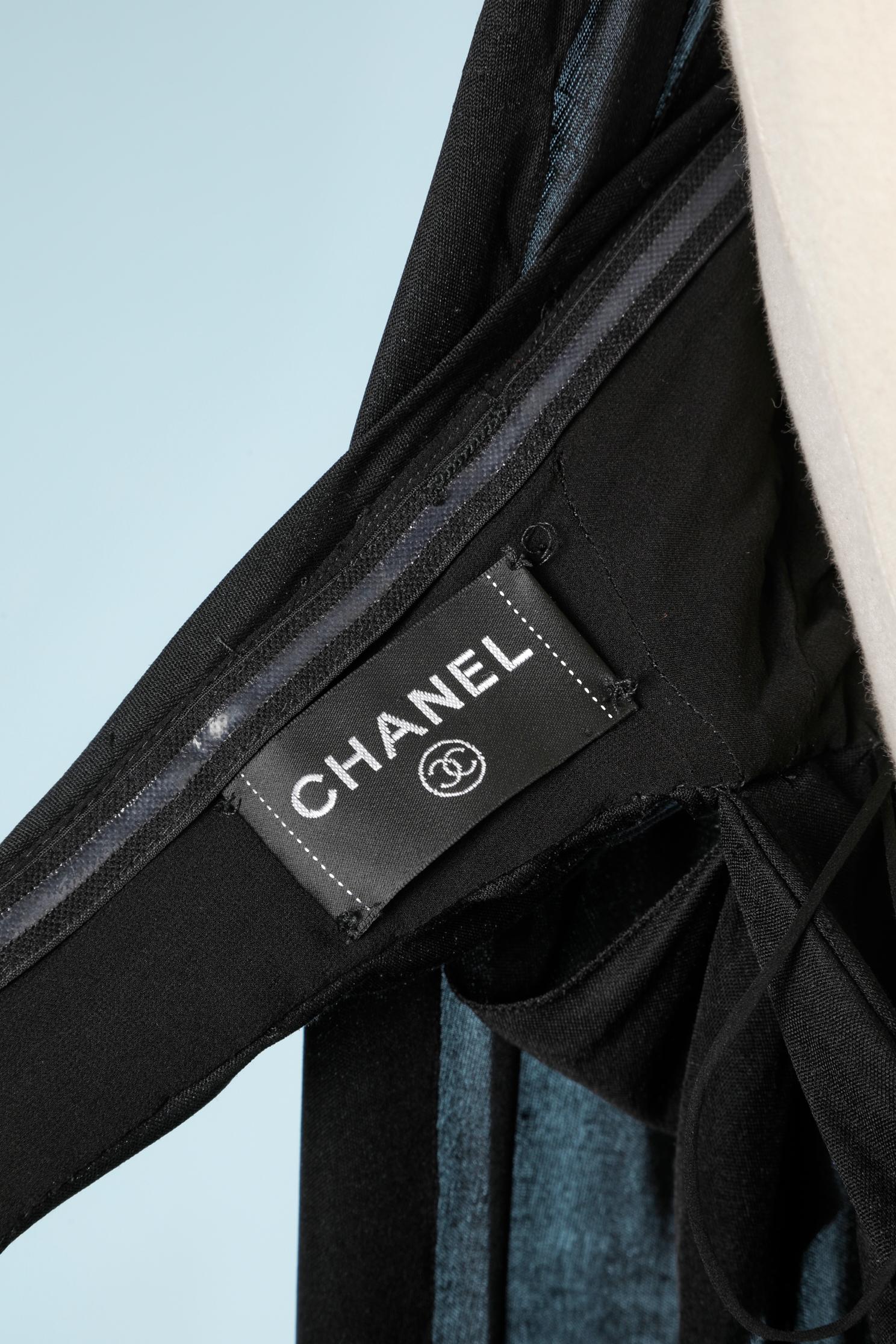 Chanel Bustier-Abendkleid aus Seidenjersey in Schwarz  im Angebot 3