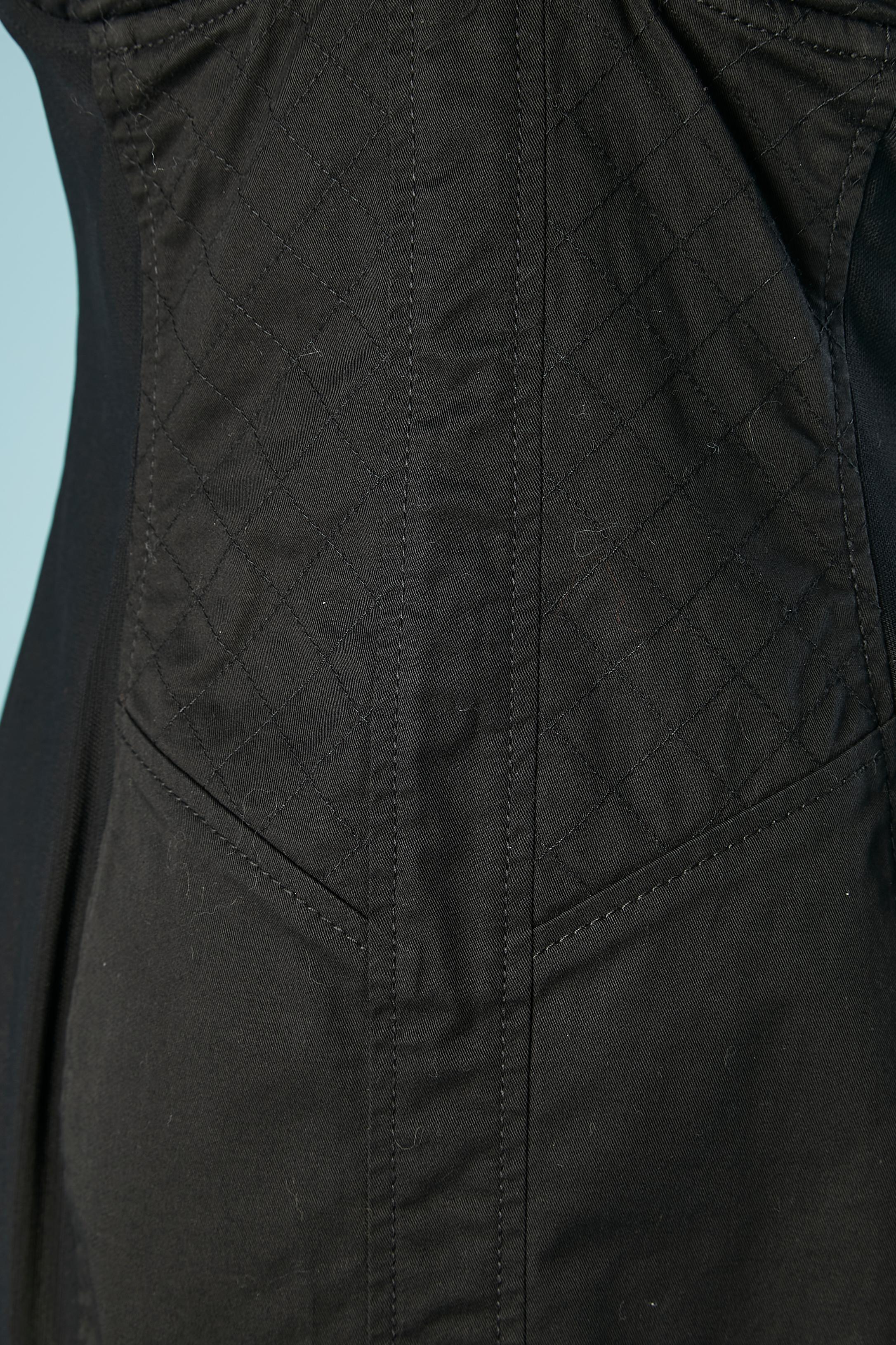 Robe fourreau noire avec dentelles arrière Jean-Paul Gaultier Jean  Excellent état - En vente à Saint-Ouen-Sur-Seine, FR
