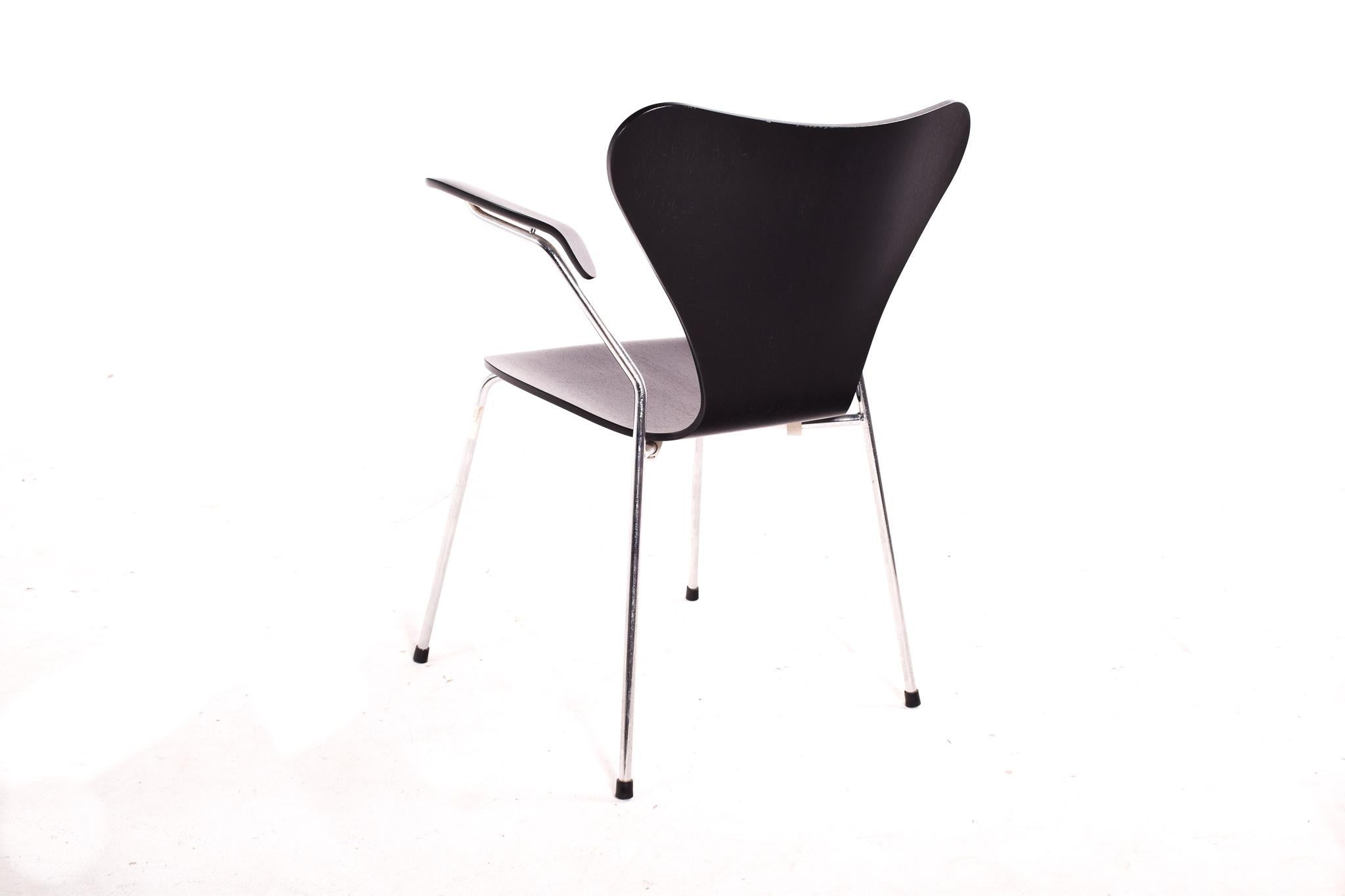 Mid-20th Century Black Butterfly Series 7 by Arne Jacobsen for Fritz Hansen For Sale