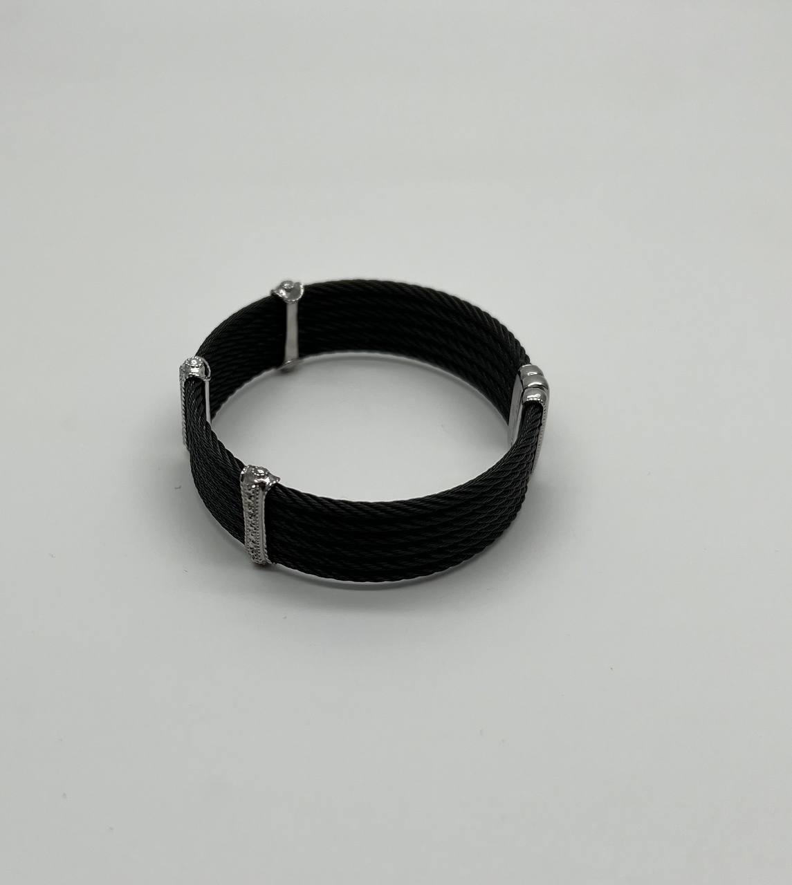 Contemporain Bracelet fantaisie filigrane à plusieurs rangs avec diamants en or blanc 18 carats en vente