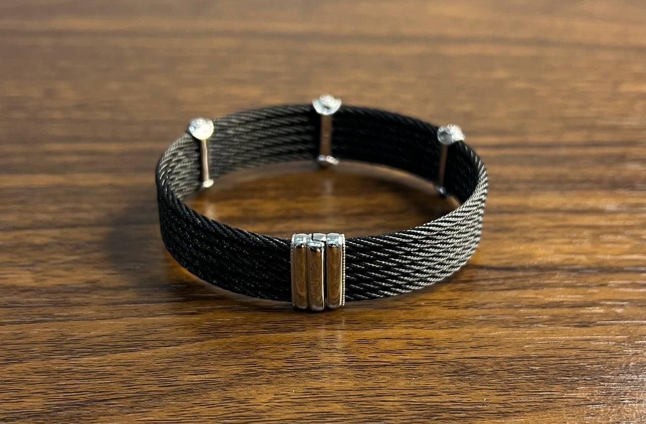 Bracelet fantaisie filigrane à plusieurs rangs avec diamants en or blanc 18 carats Pour femmes en vente