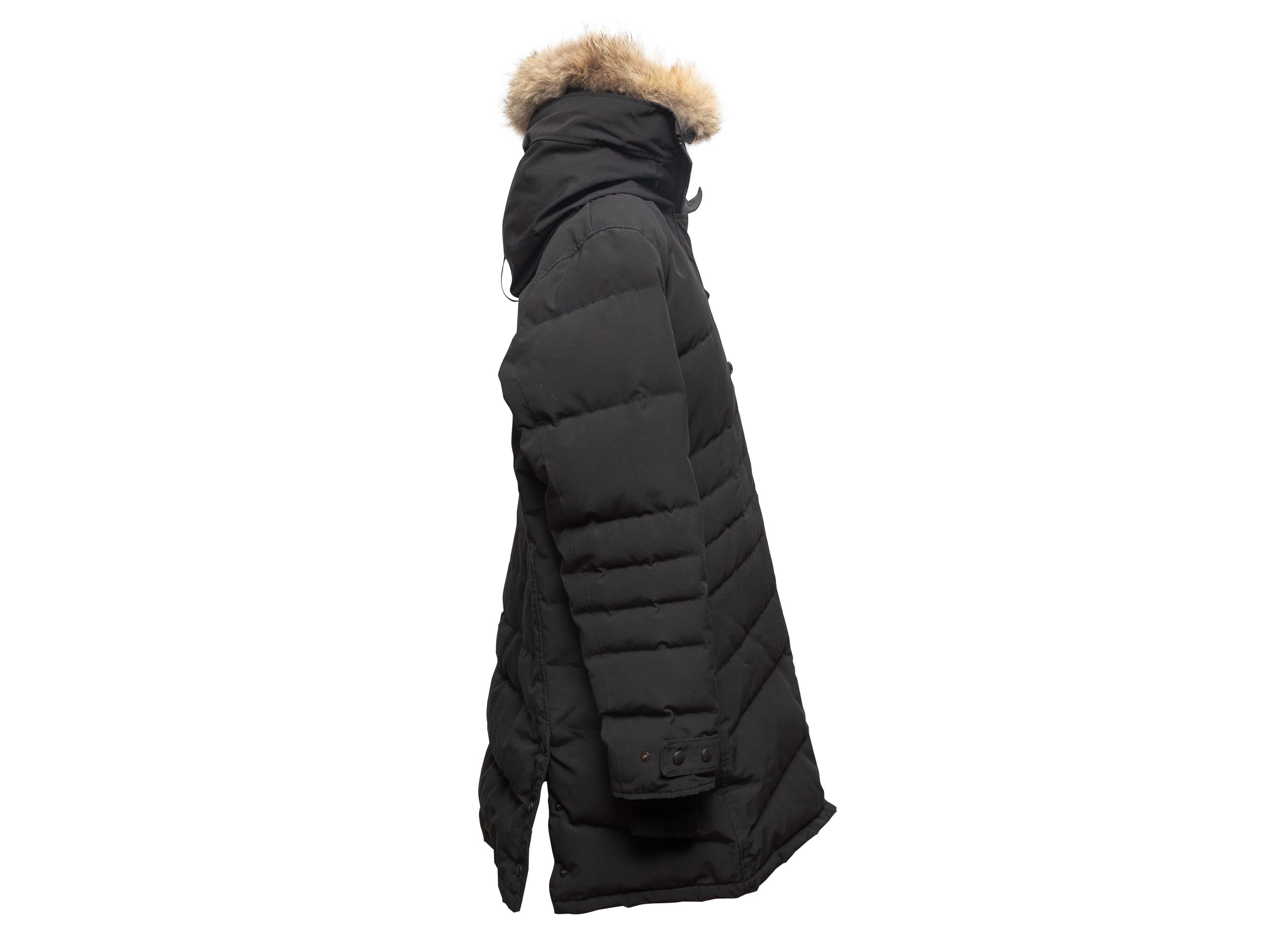 Nero Canada Goose nero con cappuccio bordato di pelliccia Taglia US 2XL in vendita