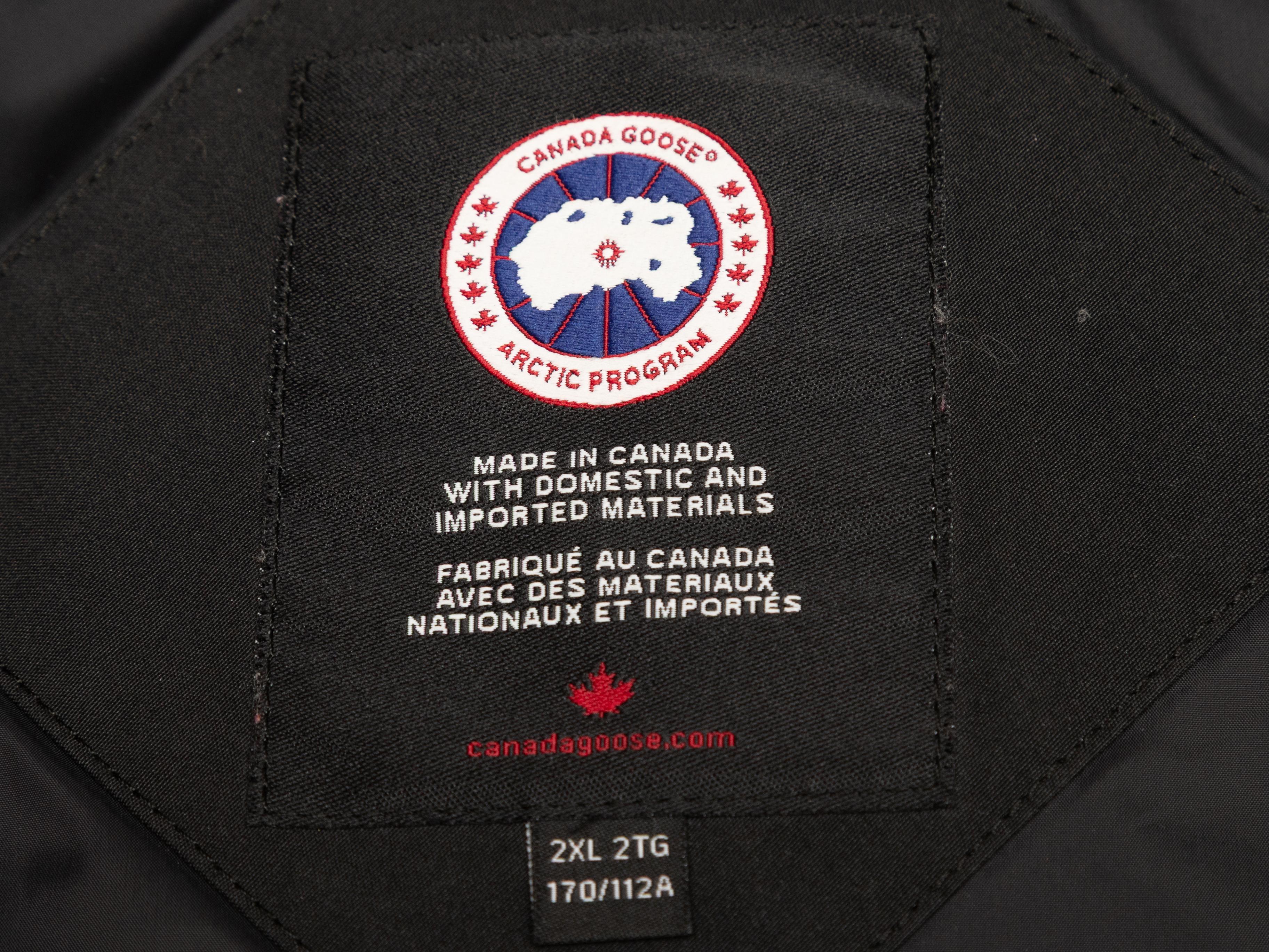 Donna Canada Goose nero con cappuccio bordato di pelliccia Taglia US 2XL in vendita