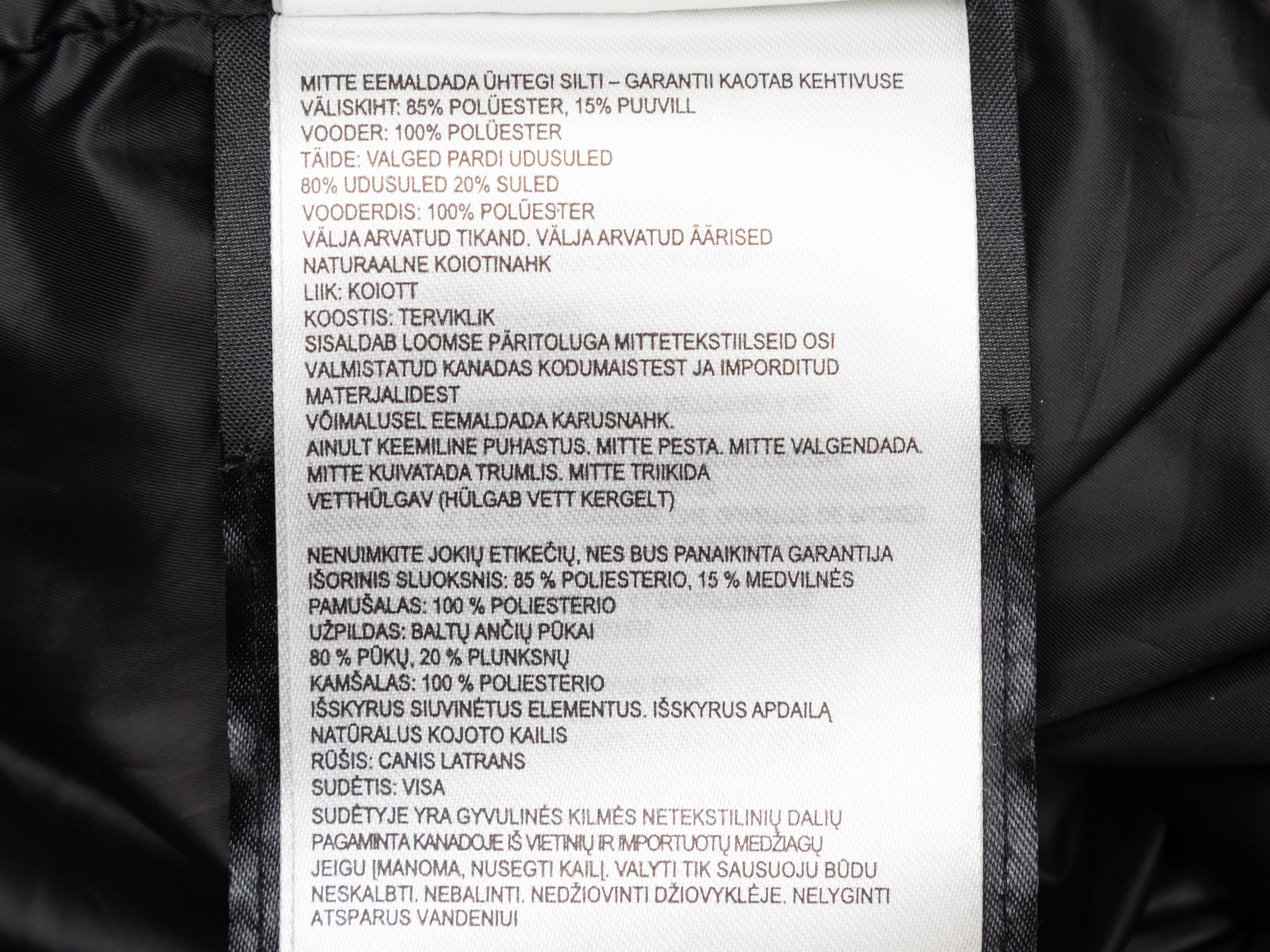 Canada Goose nero con cappuccio in piuma d'oca taglia L. in vendita 2