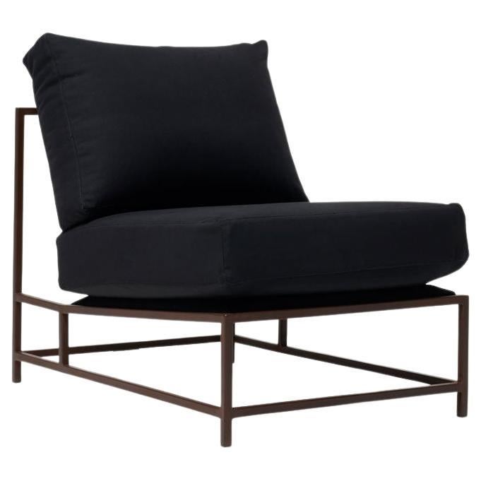 Stuhl aus schwarzem Segeltuch und marmoriertem Rost im Angebot