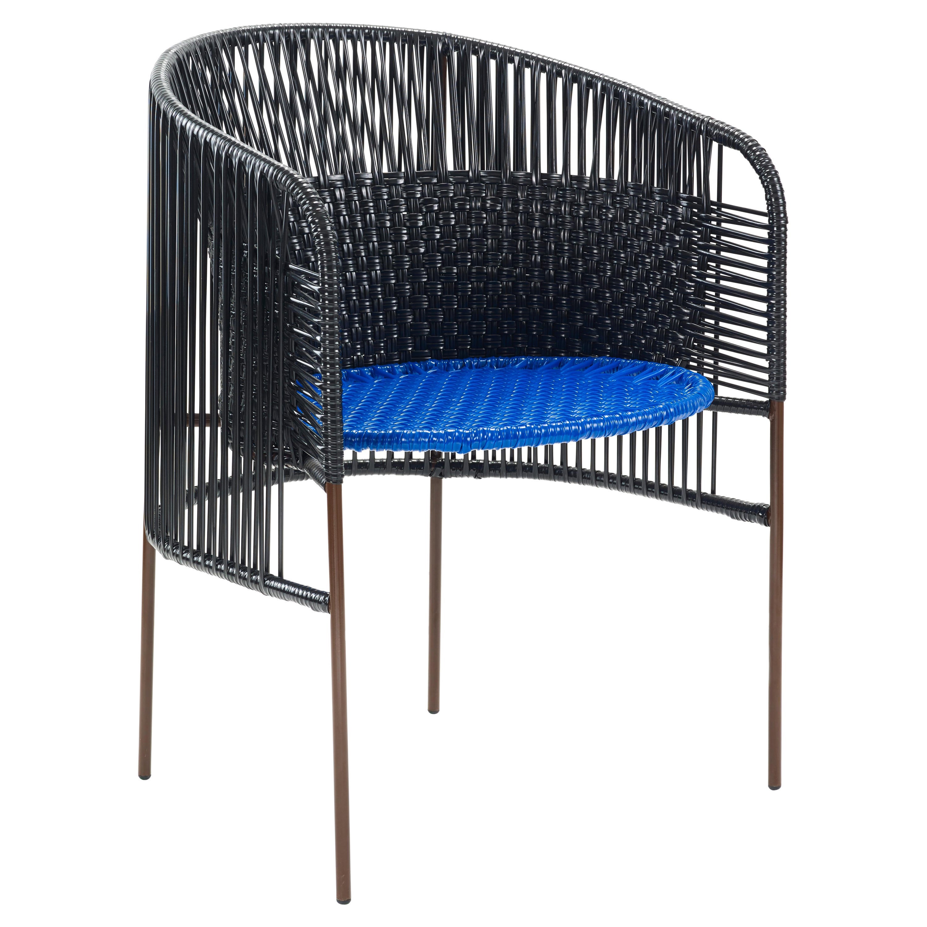 Chaise de salle à manger Caribe noire de Sebastian Herkner en vente