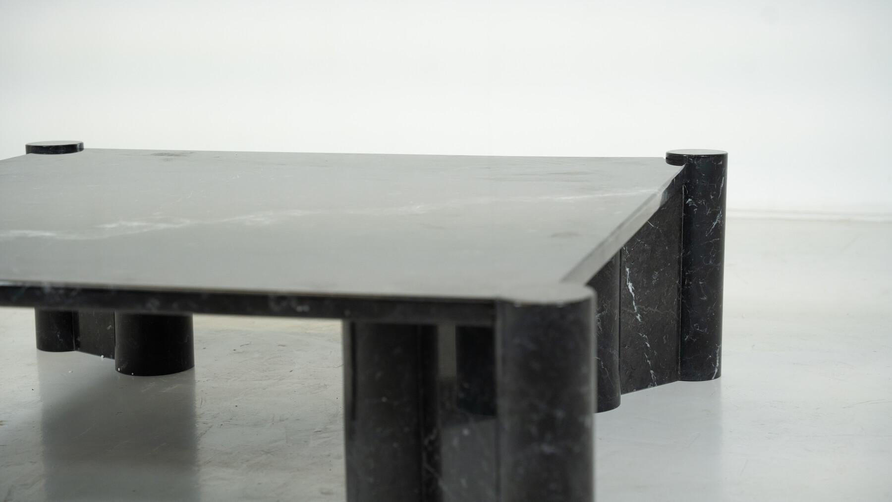 Mesa de centro Jumbo de mármol de Carrara negro de Gae Aulenti para Knoll Inc, años 60 Mármol en venta