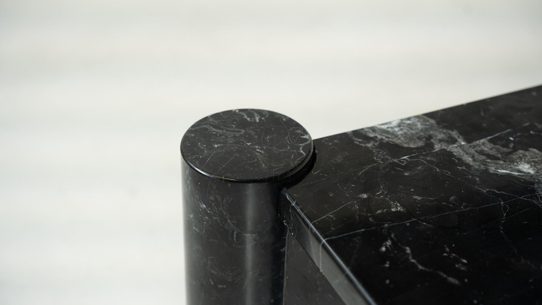 Mesa de centro Jumbo de mármol de Carrara negro de Gae Aulenti para Knoll Inc, años 60 en venta 3