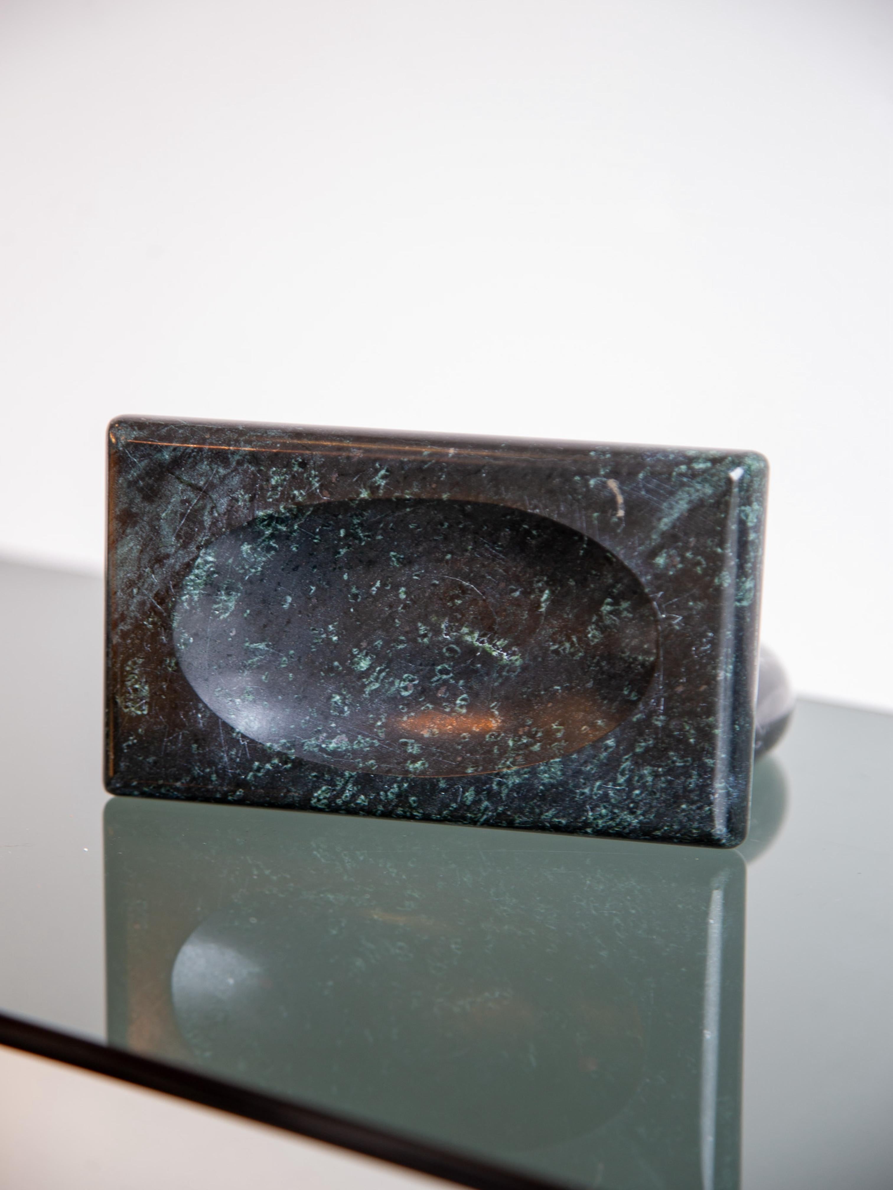 Mid-Century Modern Black Carrara Marble Soap Tray For Sale