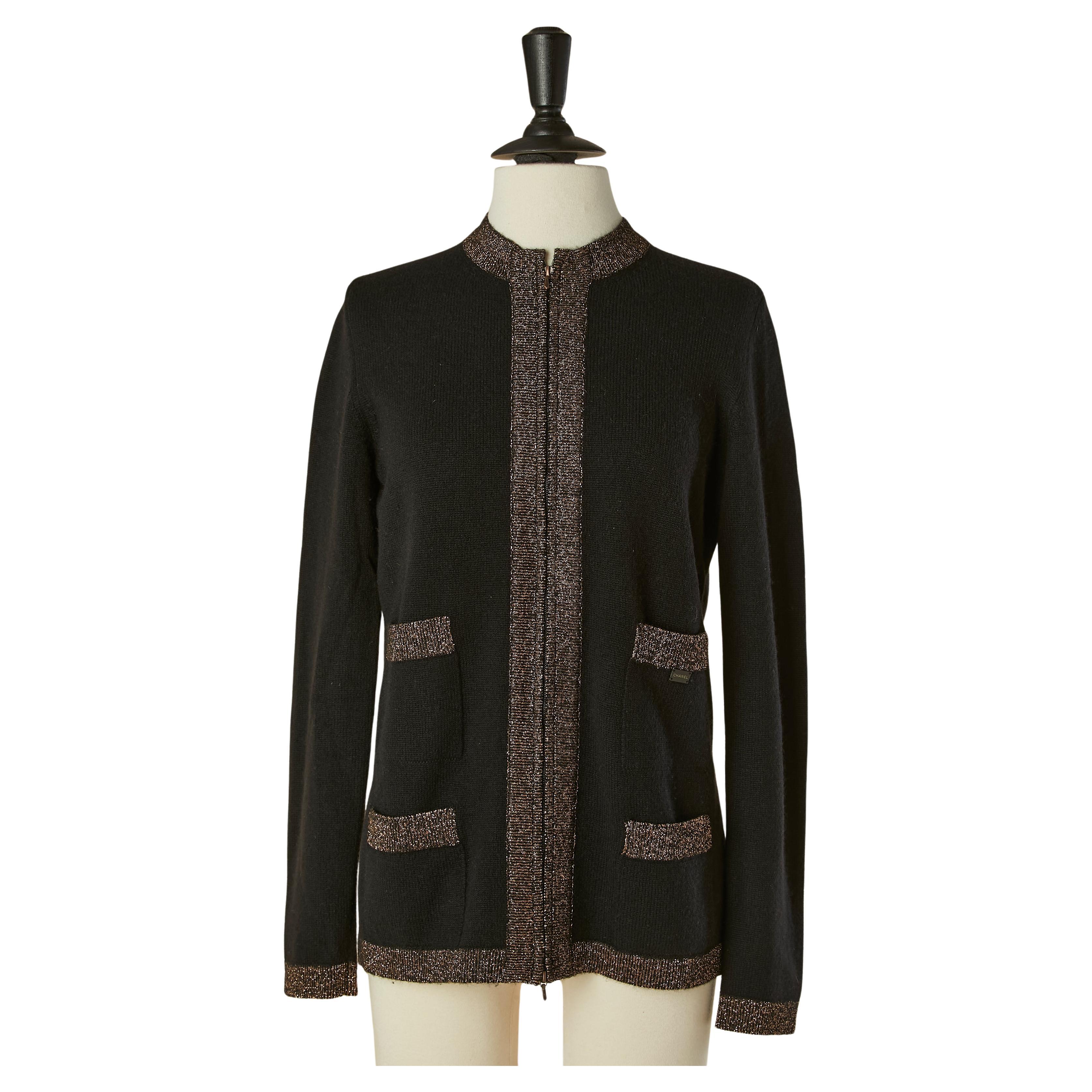 Schwarze Kaschmirstrickjacke mit Lurexrand CHANEL