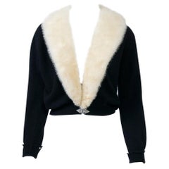 Retro Black Cashmere Cardigan with White Mink Collar