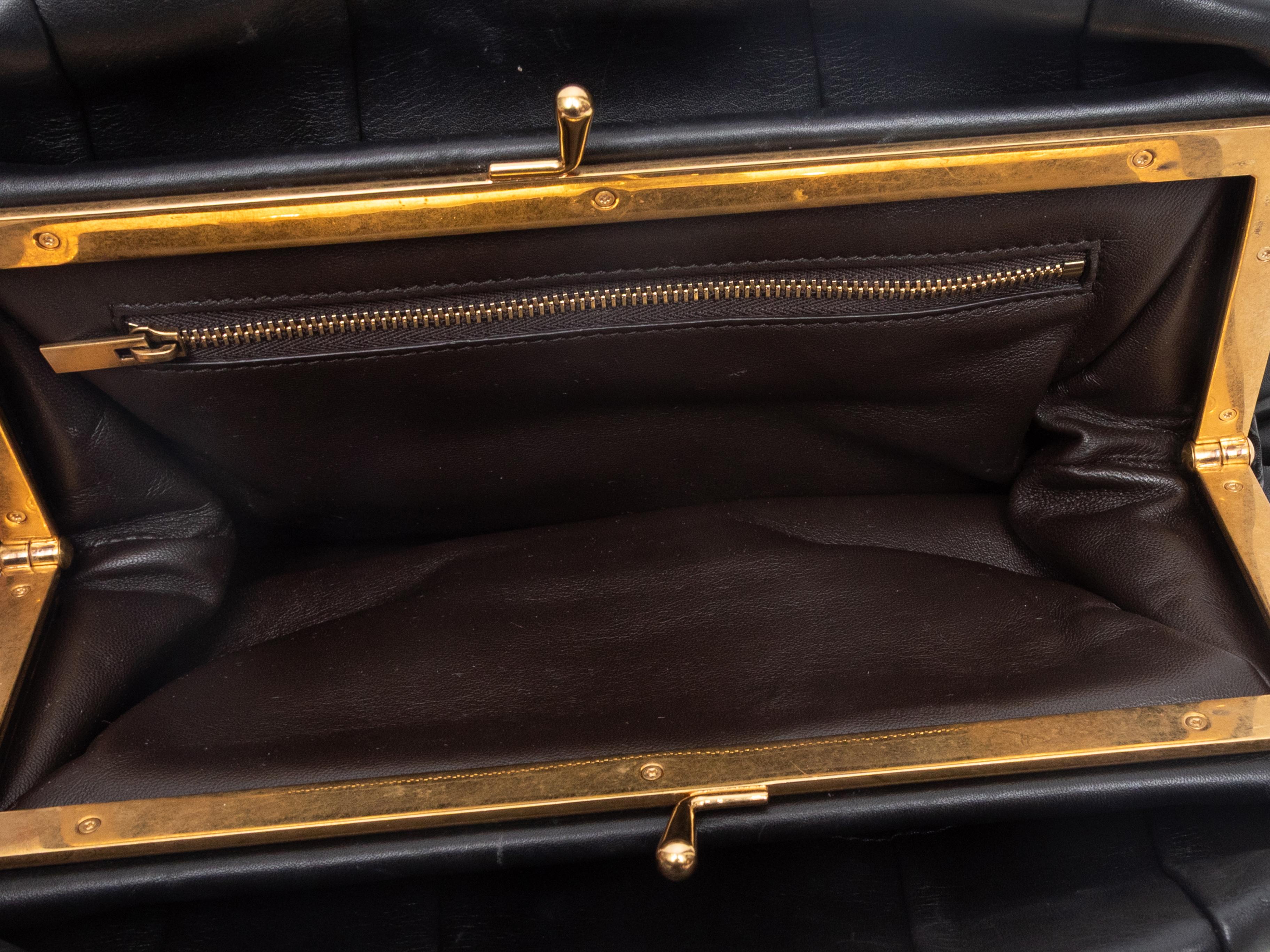 Pochette nera Celine in pelle con chiusura francese in vendita 1