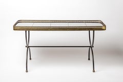 Mesa baja de cerámica negra y metal, atrib. a Maison Jansen