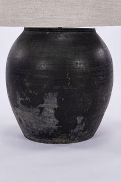 Black Ceramic Chinese Vase Lamp